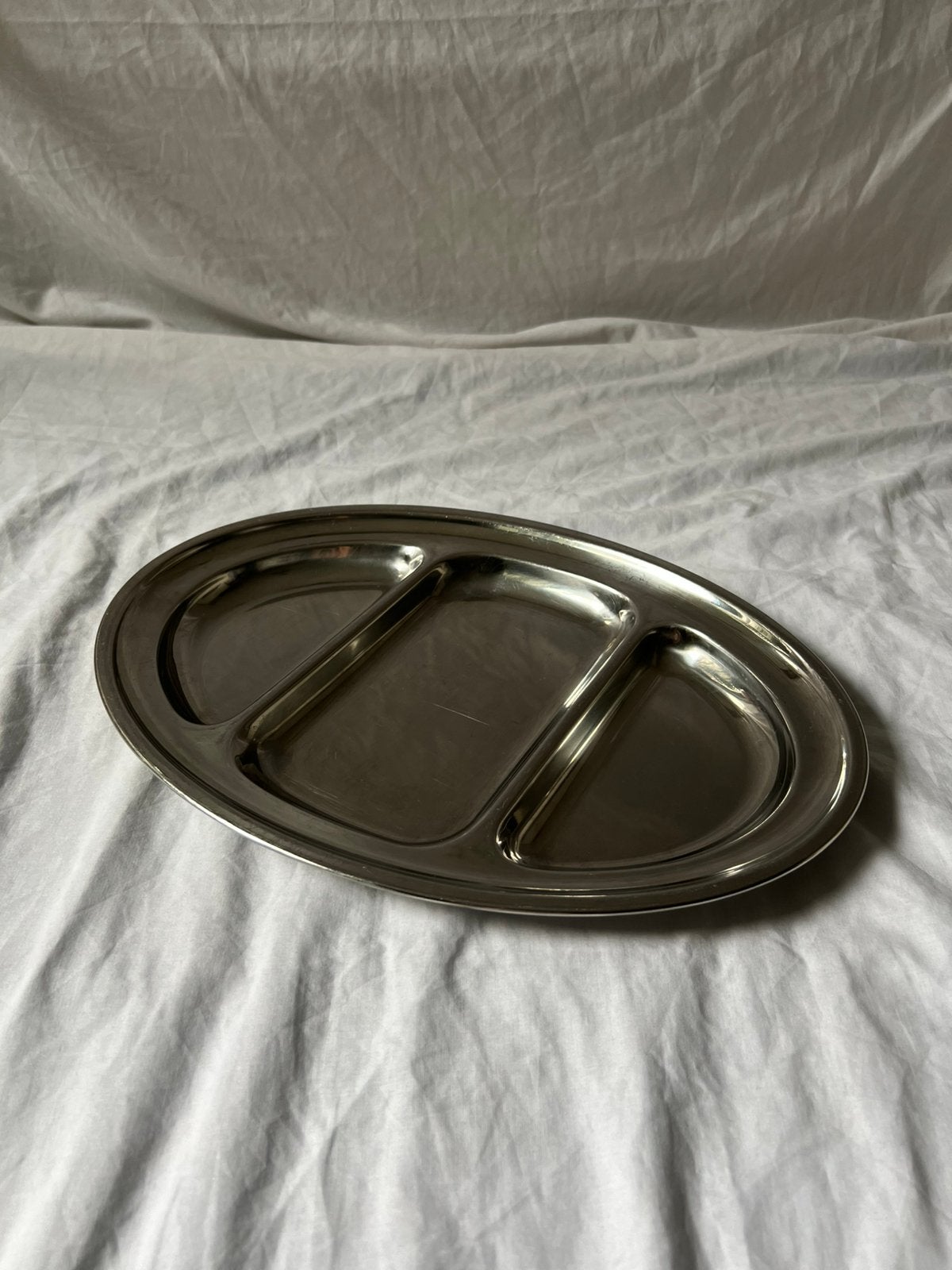 Vintage RVS Franse inox design hapjesschaal met 3 vakken, Huis en Inrichting, Ophalen, Metaal, Vintage, Schaal of Schalen