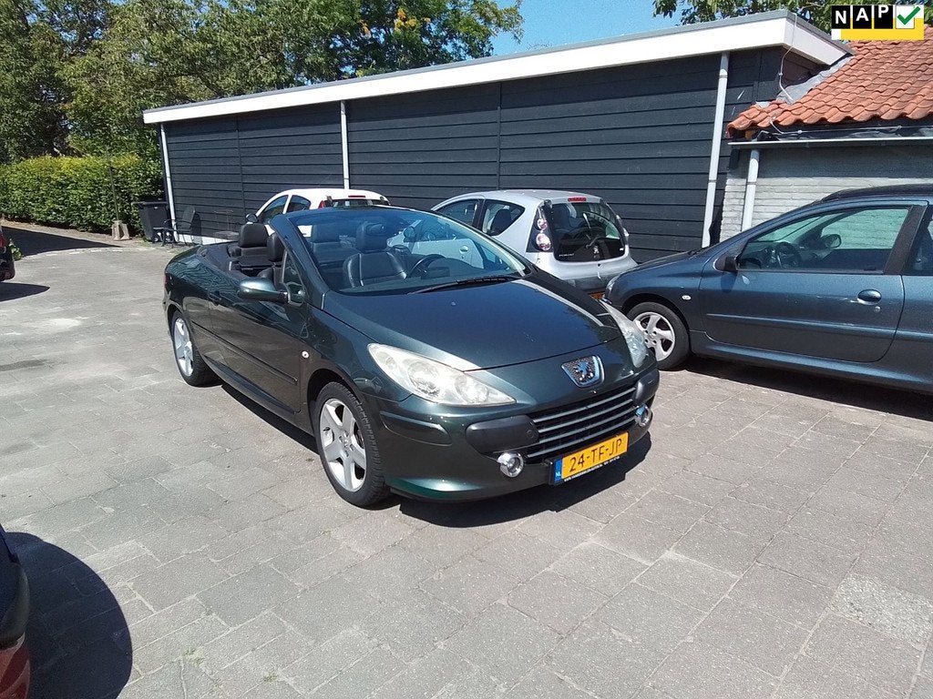 Peugeot 307 CC 2.0-16V OXYGO Zeer lux,s Airco ecc NL auto me, Auto's, Peugeot, Automatische klimaatregeling, Gebruikt, 4 cilinders