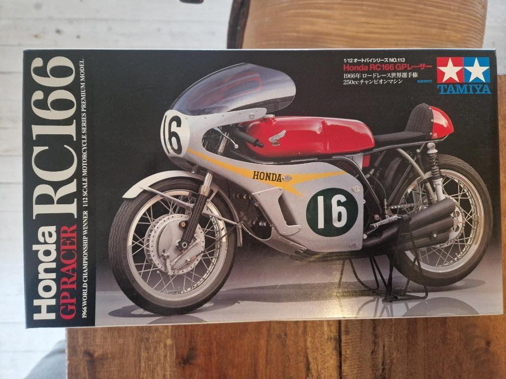 bouwmodel Honda RC 166 6 cylinder, Nieuw, Ophalen of Verzenden, Tamiya, Groter dan 1:32