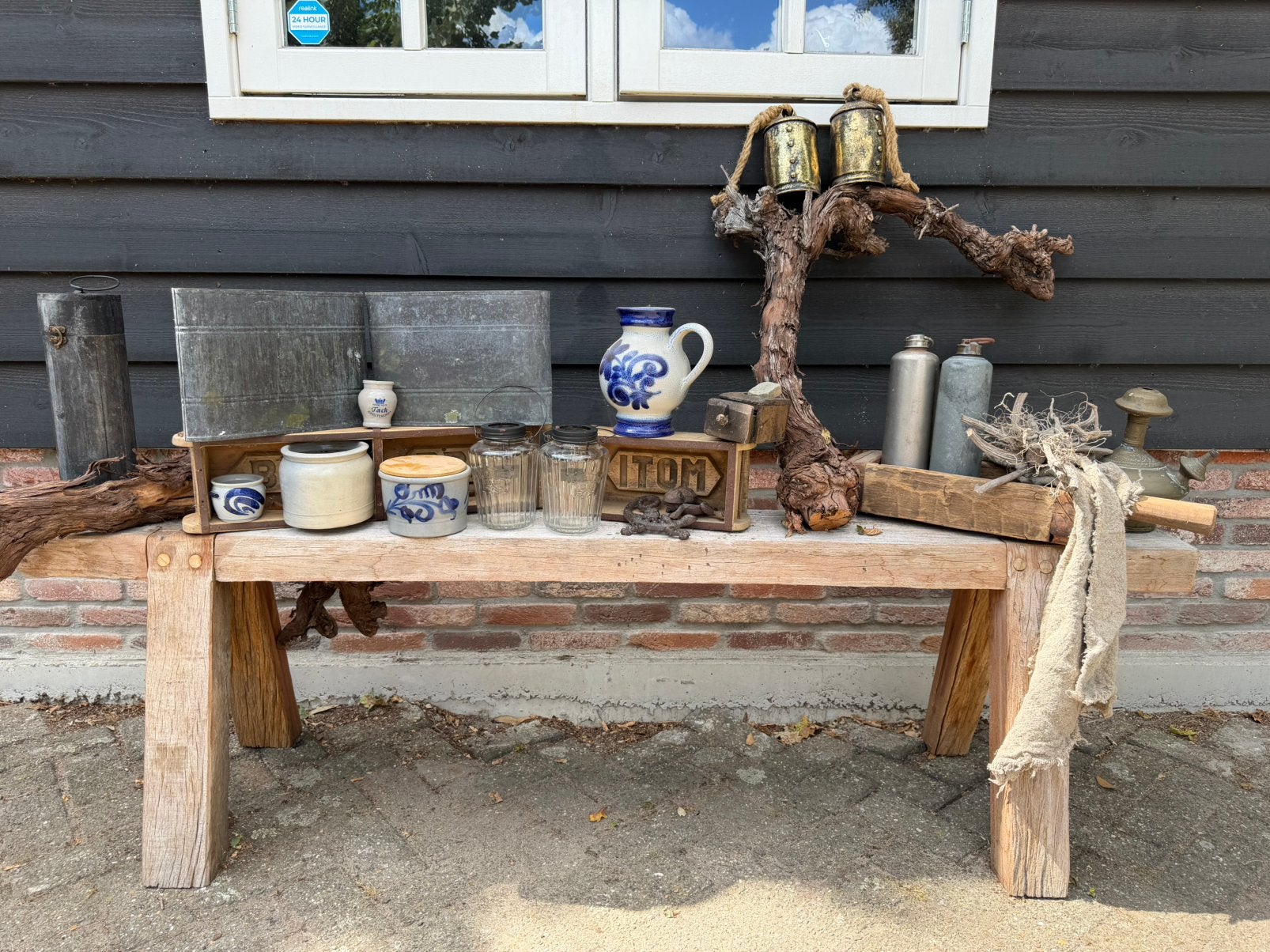 Heel veel decoratieve landelijke spulletjes incl het bankje, Brocante, Meerkleurig, Overige materialen, Ophalen of Verzenden