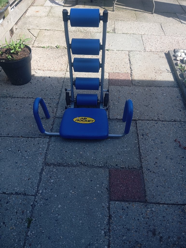 Buikspiertrainer, Sport en Fitness, Fitnessmaterialen, Ophalen of Verzenden, Buikspierwiel