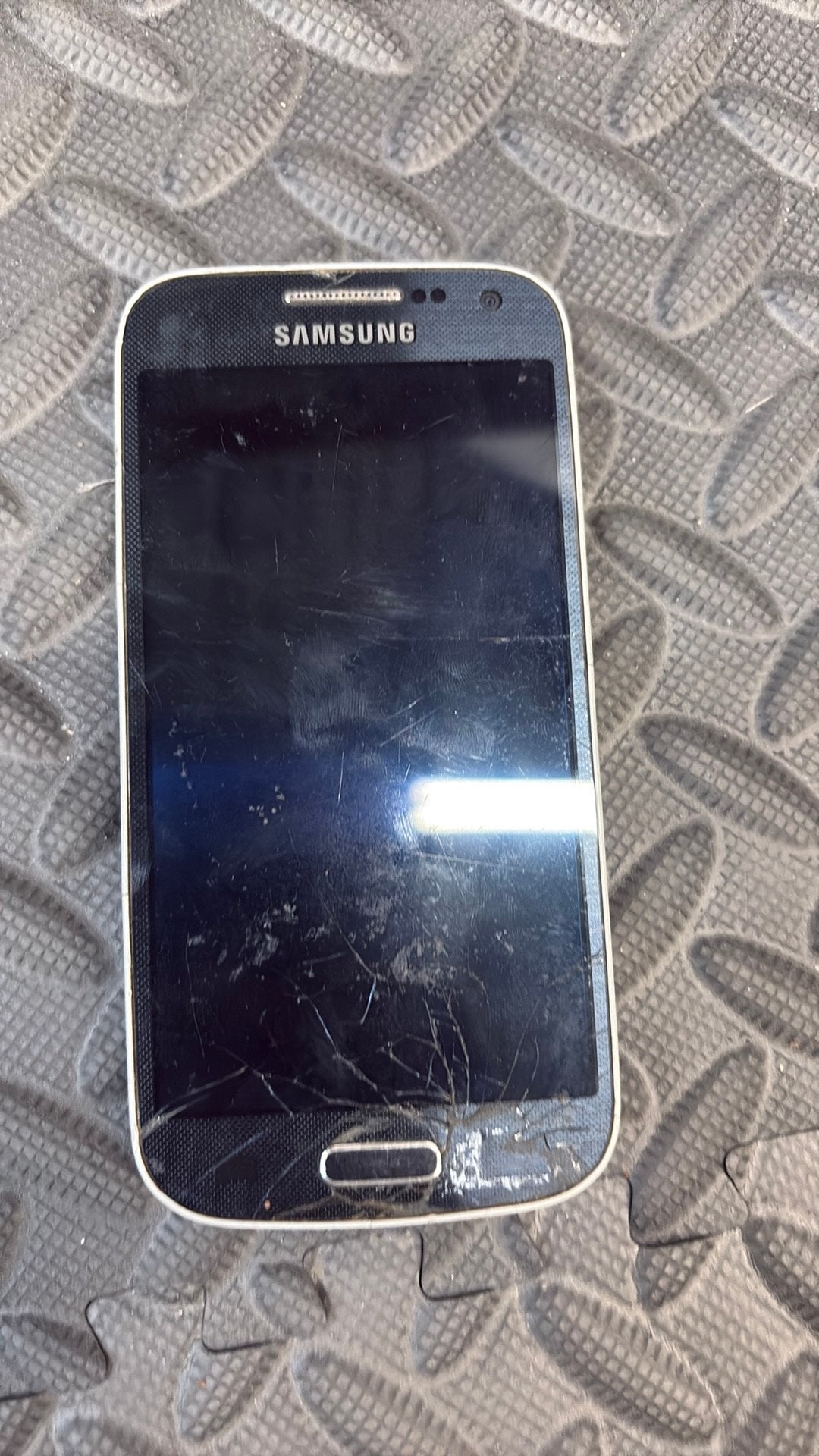 Samsung telefoon, Telecommunicatie, Mobiele telefoons | Samsung, Ophalen of Verzenden, Zo goed als nieuw, Zwart, Overige systemen
