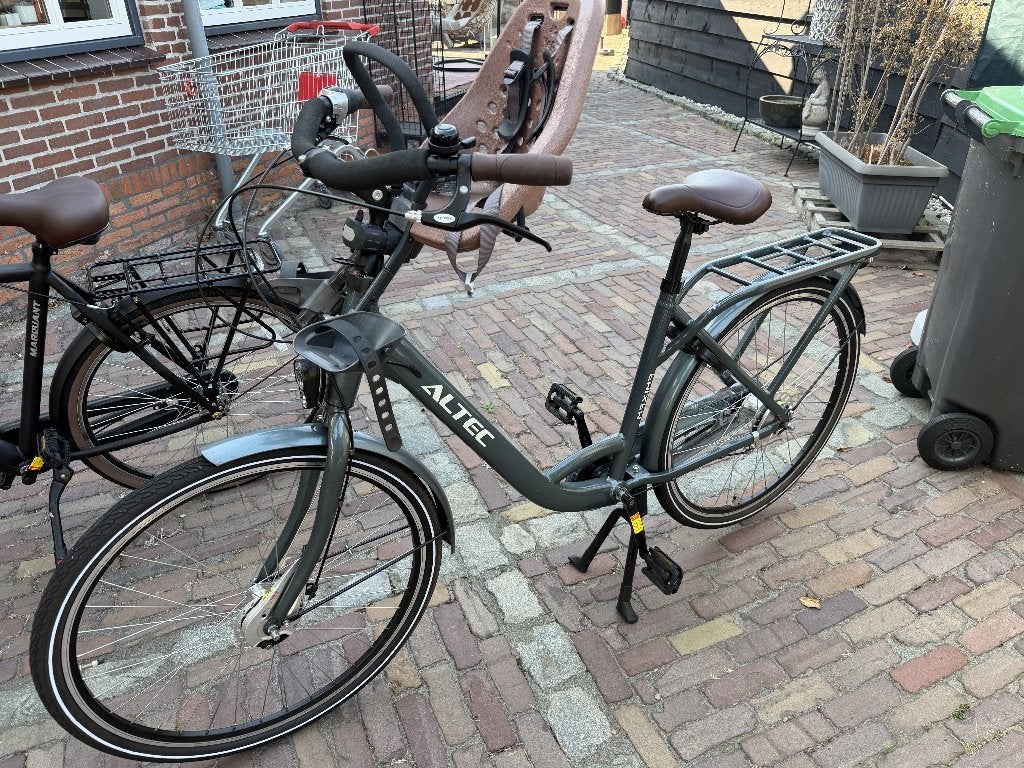 Altec Maxima Moederfiets 28 inch 7v, 47 tot 50 cm, Versnellingen, Zo goed als nieuw, Schijfrem
