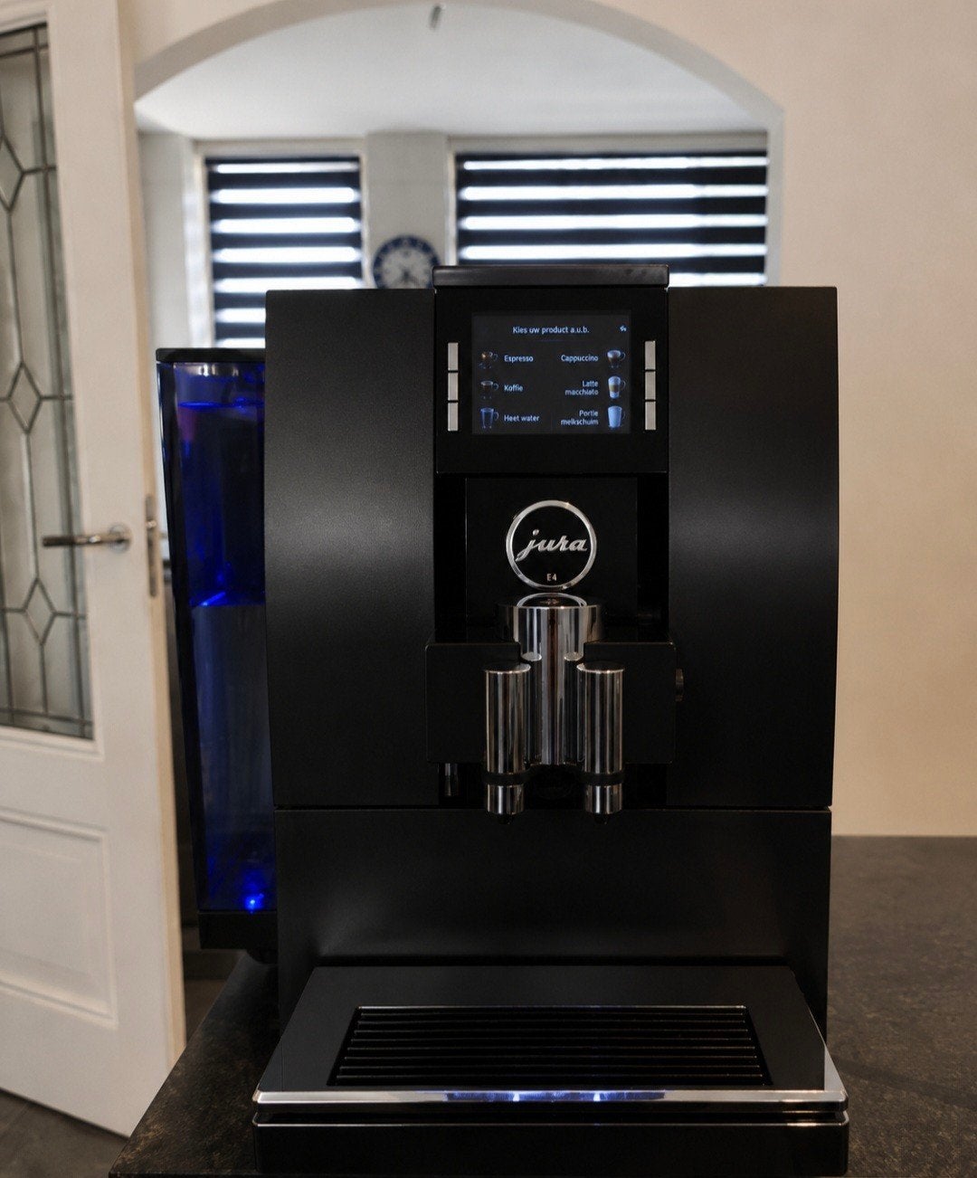 Jura Z6 Black Edition incl Garantie., Ophalen, Info@jura.com, Jura, 10 kopjes of meer