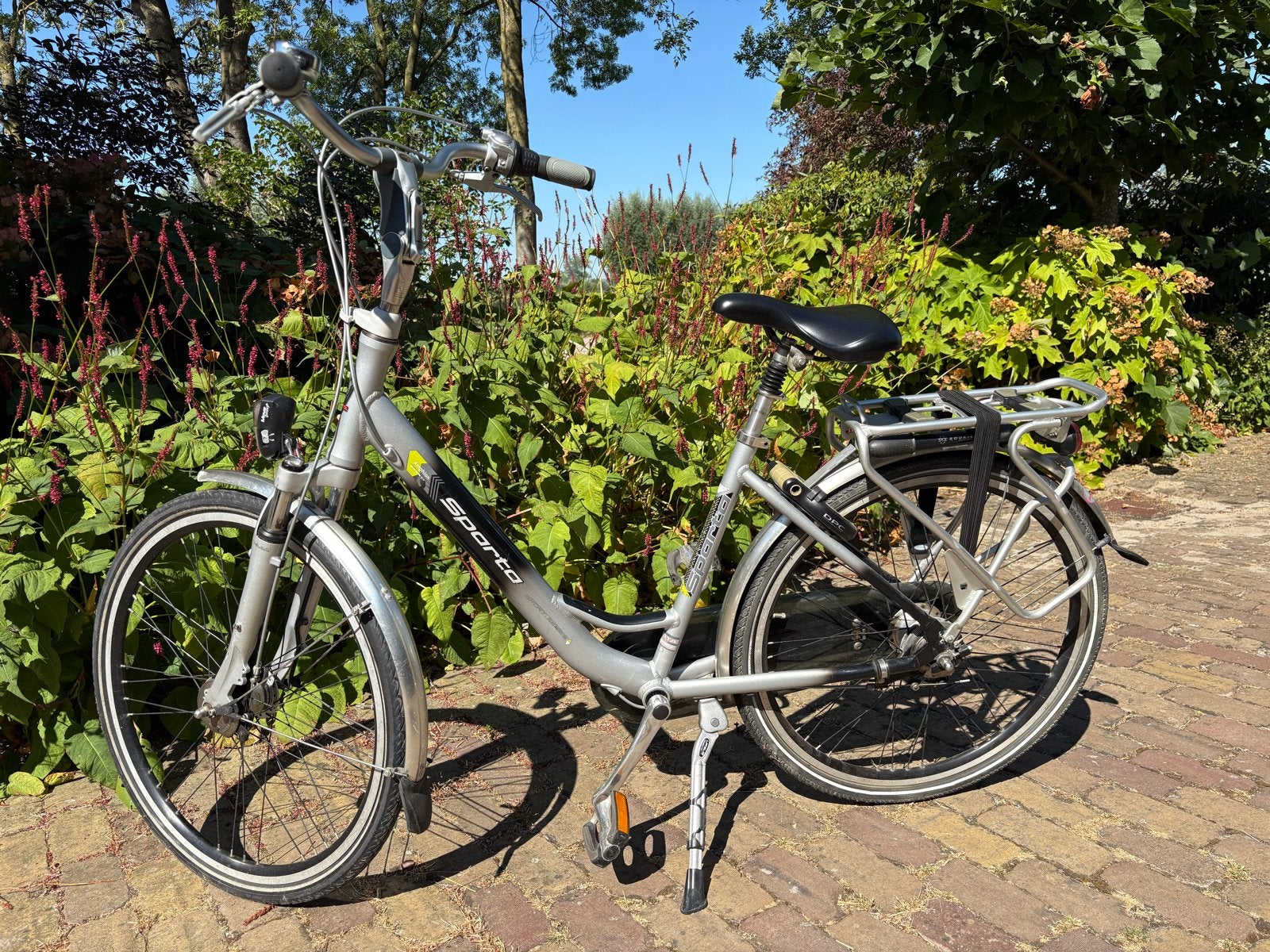 Degelijke Sparta fiets (frame 44cm) 7 versnellingen Axa-slot, Fietsen en Brommers, Ophalen, Sparta, Velgrem, Minder dan 47 cm