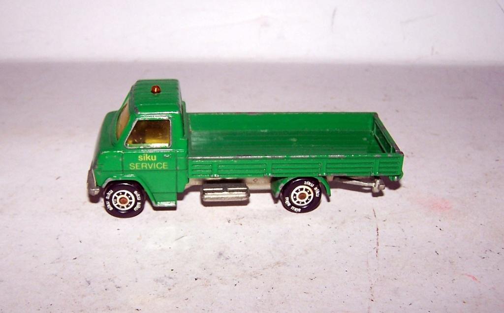 SIKU Hanomag Henschel Pritschenwagen. Izgs., Ophalen of Verzenden, Zo goed als nieuw, Bus of Vrachtwagen