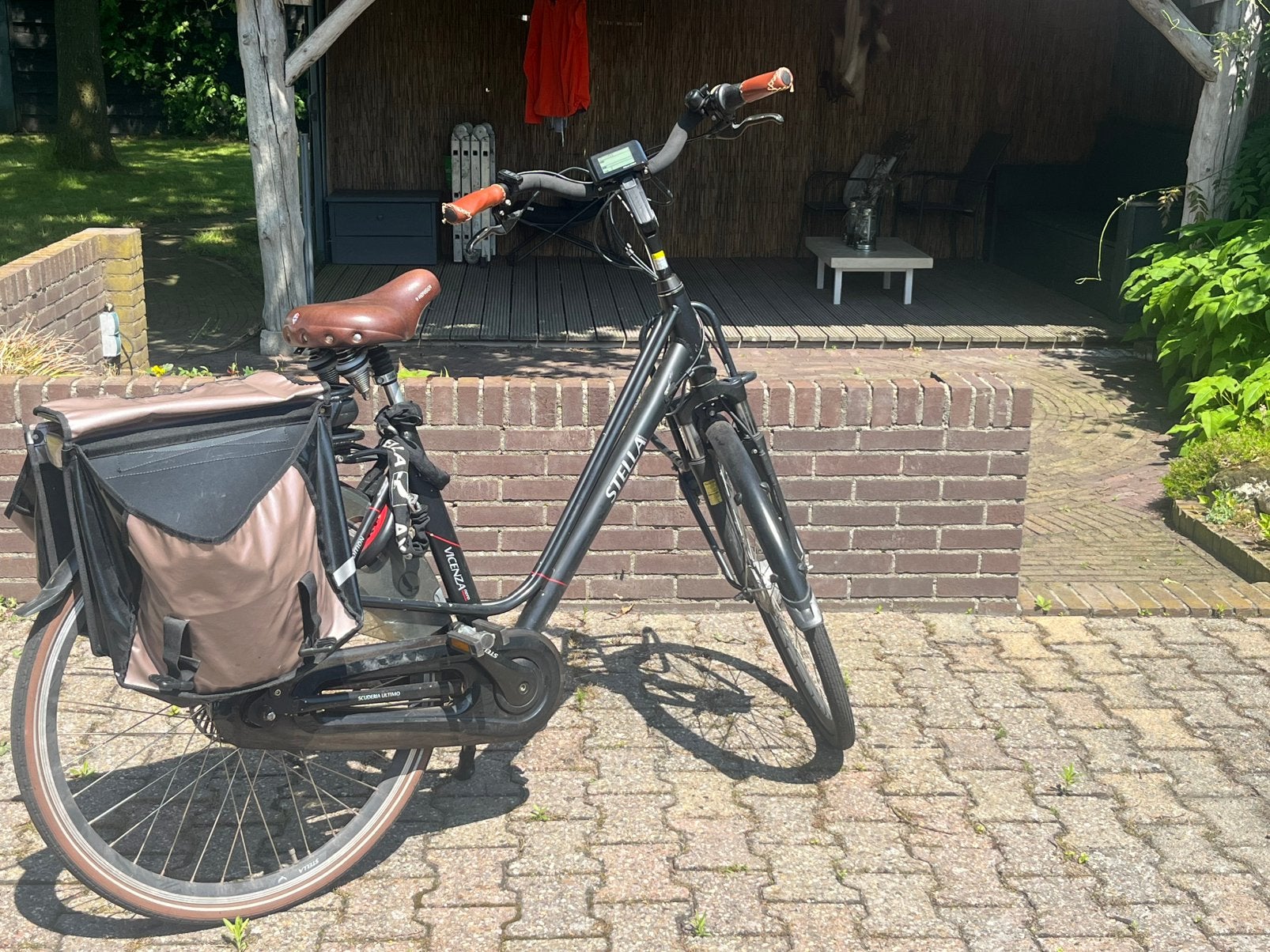 Stella vicenza nero, Minder dan 30 km per accu, Gebruikt, 51 tot 55 cm, Ophalen