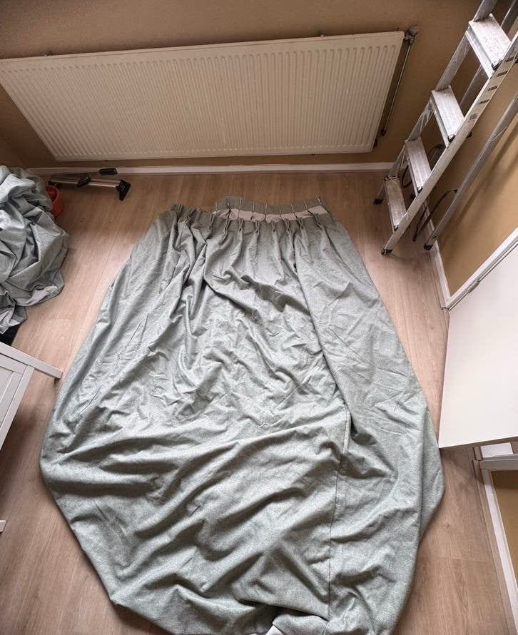 Gevoerde verduisterende gordijnen 2 stuks, Huis en Inrichting, Ophalen, Kwantum, Verduisterend, Zo goed als nieuw