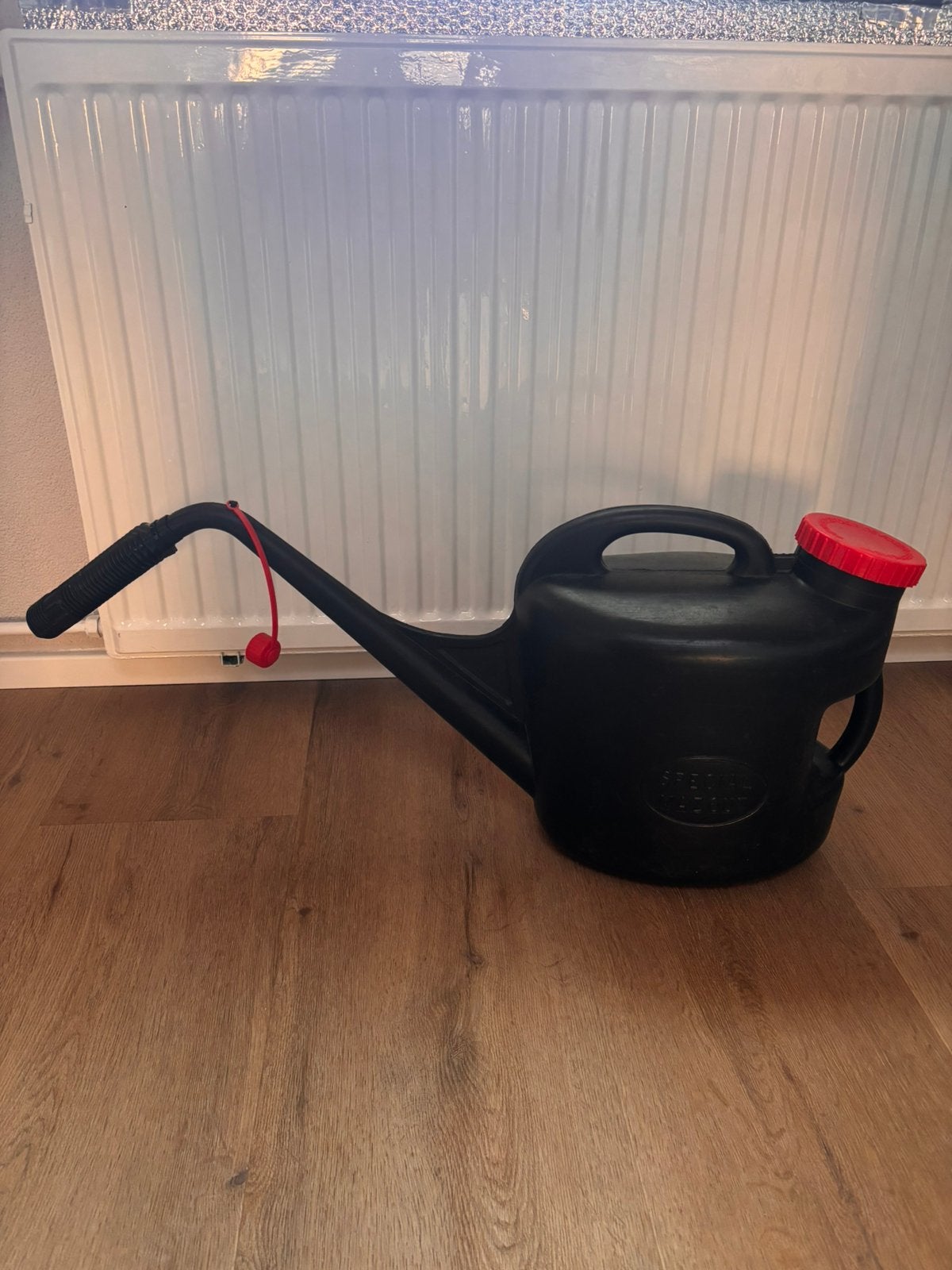 Gieter voor schoonwater, Ophalen, Zo goed als nieuw