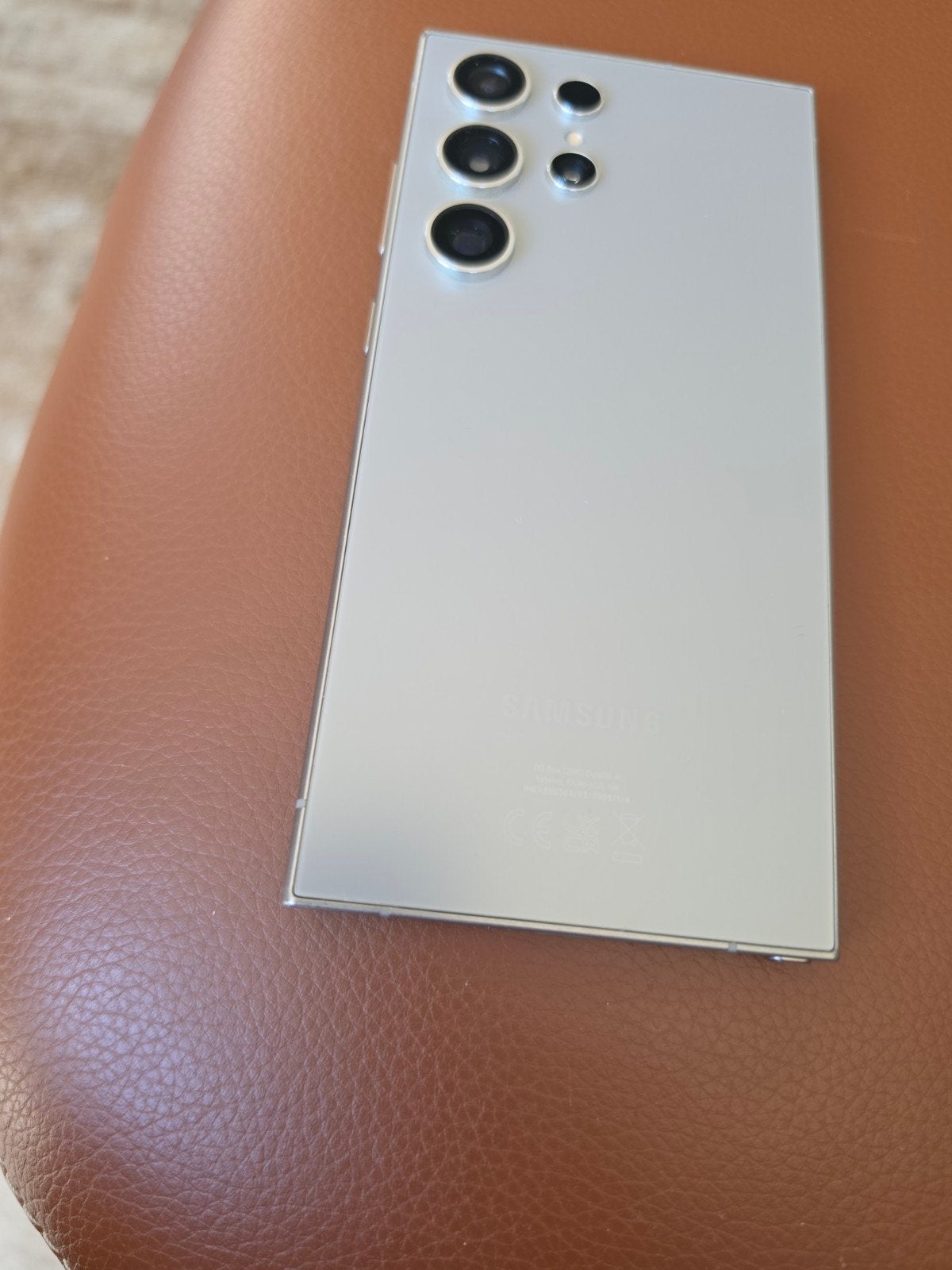 Foto 11 van Samsung Galaxy S24 Ultra Zilver , met originele verpakkingZo
