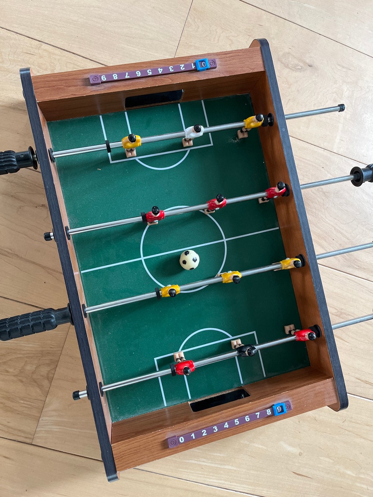 Tafelvoetbalspel - Compact en Draagbaar, Kinderen en Baby's, Speelgoed | Voetbaltafels, Ophalen, Gebruikt
