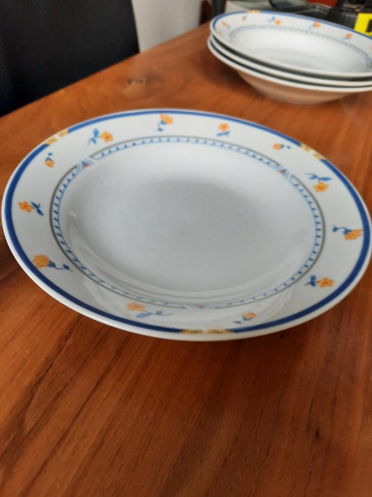 diepe borden pastaborden soepborden als nieuw, Antiek en Kunst, Ophalen of Verzenden