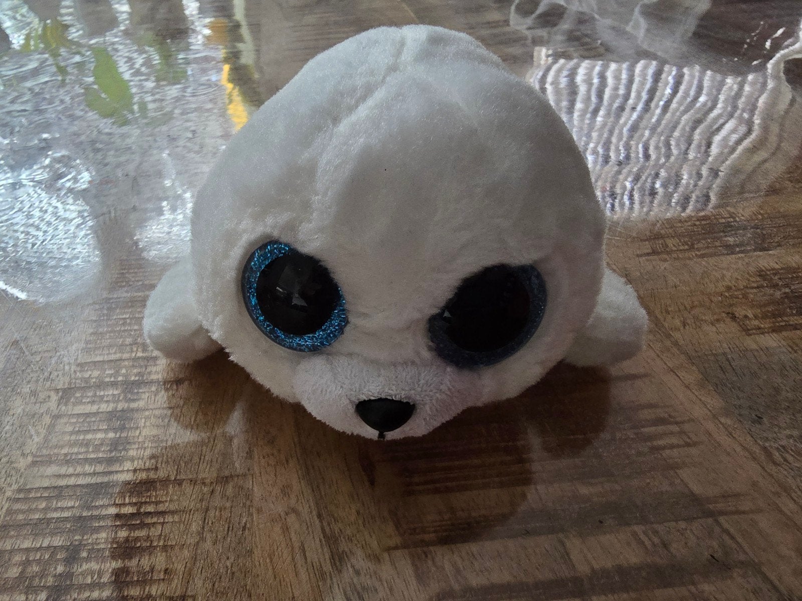 Ty knuffel zeehondje wit met glitterogen, Overige typen, Ophalen of Verzenden, Zo goed als nieuw, Klein (minder dan 20 cm)