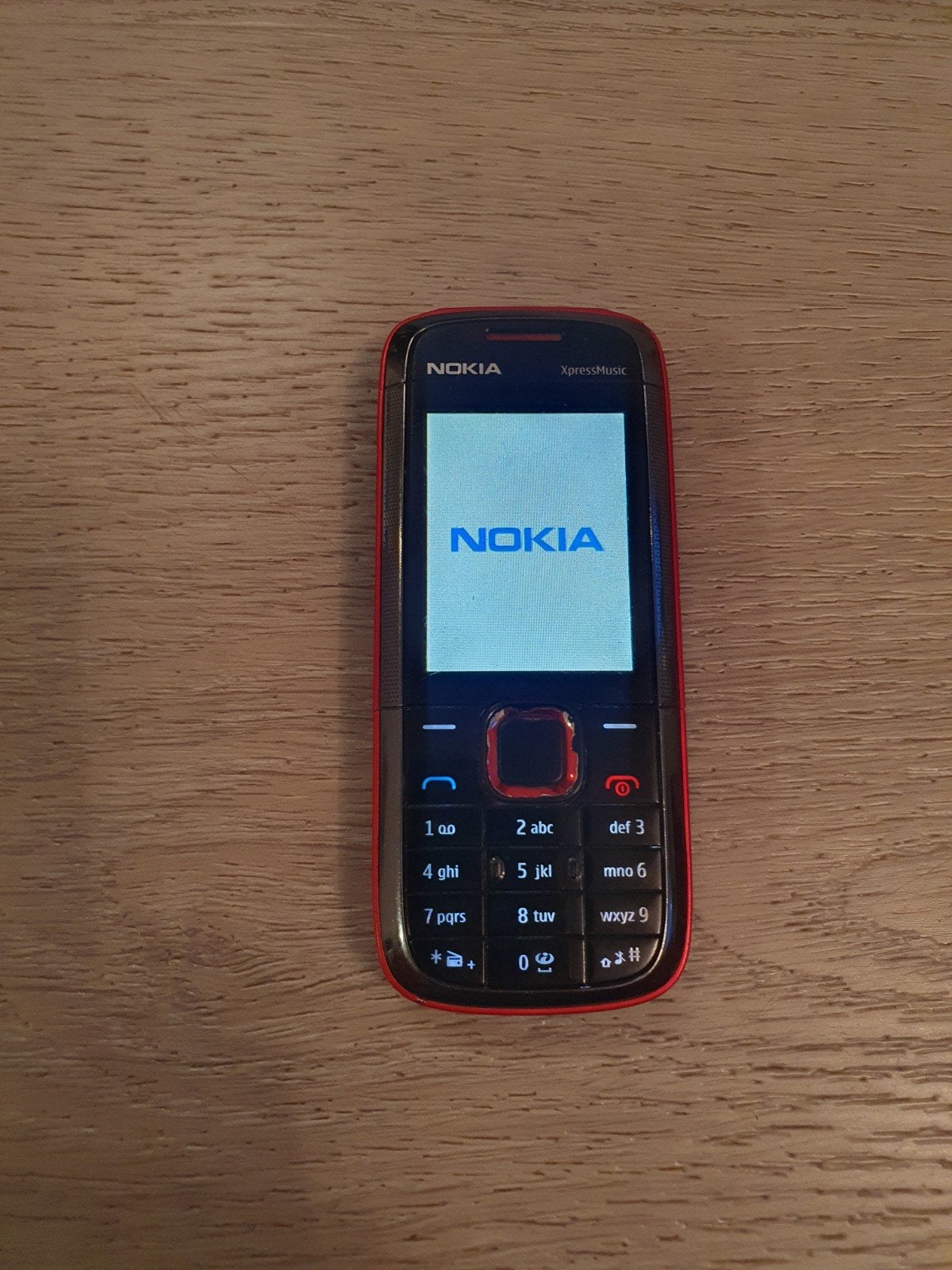 zeldzame nokia 5130 XpressMusic in goede staat, Telecommunicatie, Ophalen of Verzenden, Zwart