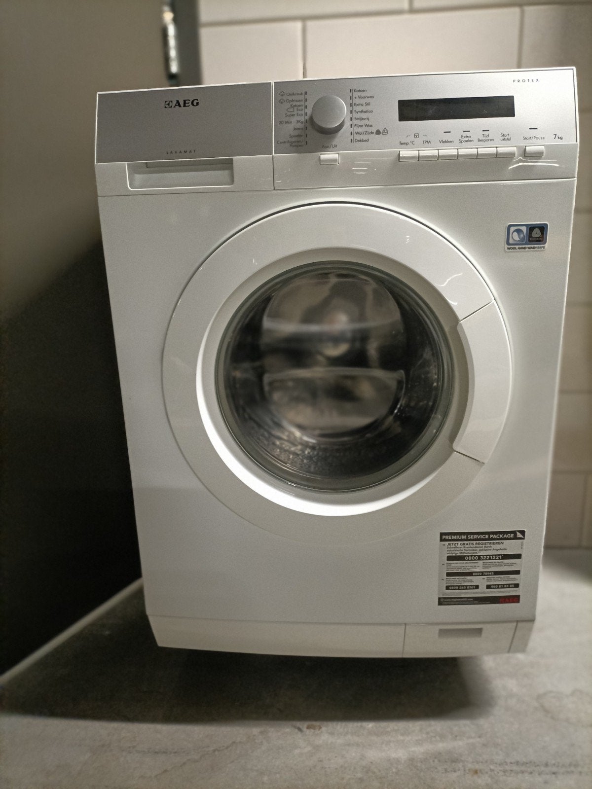 AEG Lavamat Protex 7kg Wasmachine - Scheurtje in manchet, Witgoed en Apparatuur, Ophalen, Gebruikt, 85 tot 90 cm, 1200 tot 1600 toeren