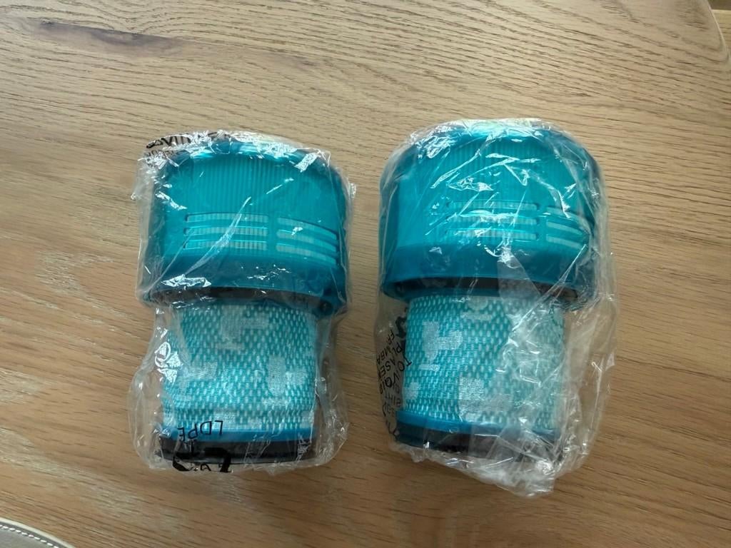 Twee Dyson v15 v11 v14  filters, Ophalen, Nieuw