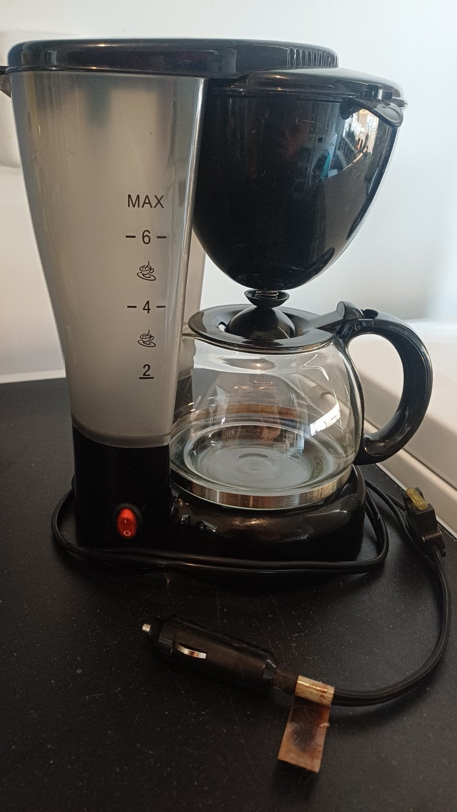 Koffiezetapparaat 12V voor auto, camper, boot, Witgoed en Apparatuur, Koffiezetapparaten, Gebruikt, Koffiemachine, Gemalen koffie