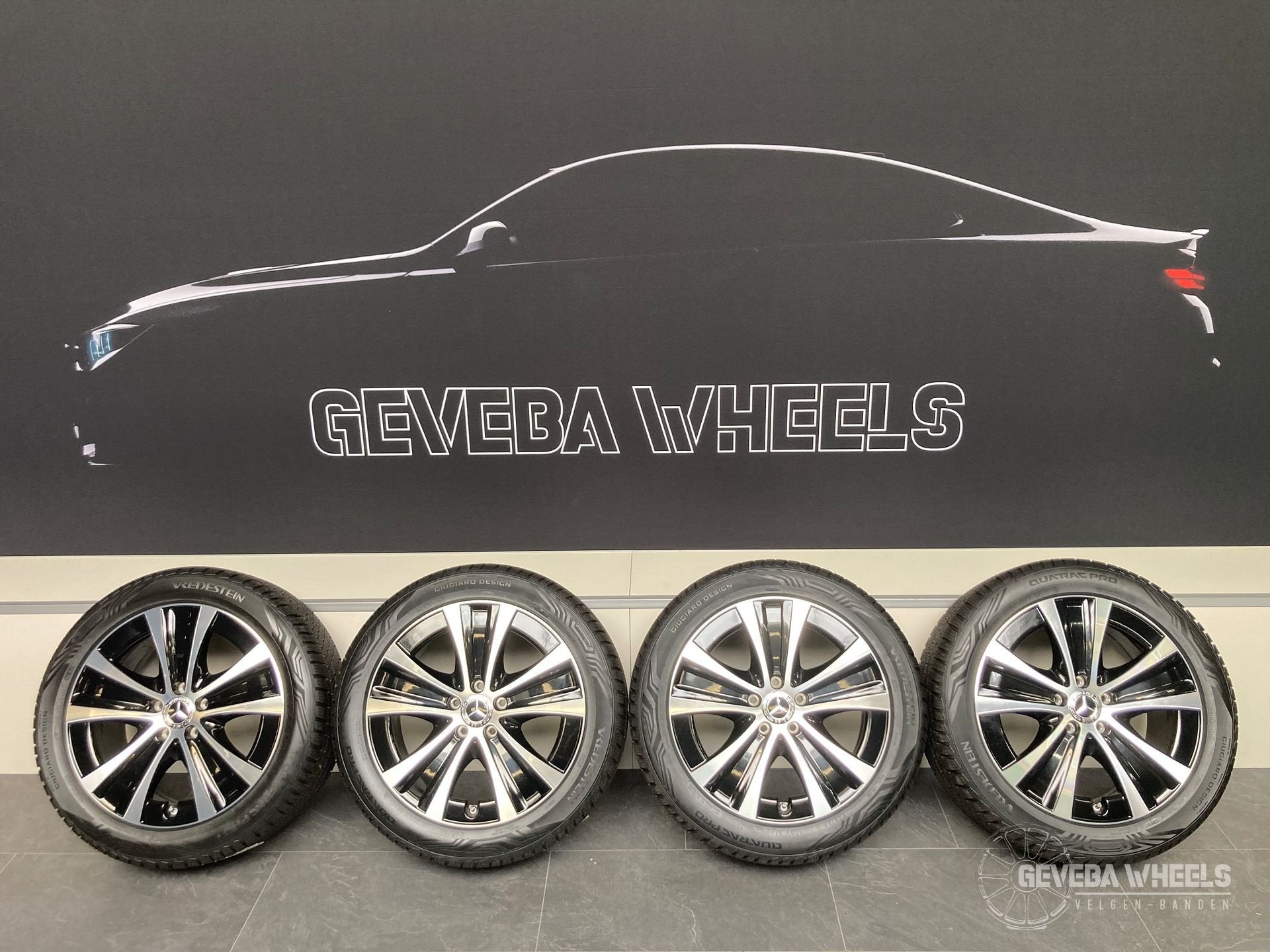18” originele Mercedes Vito E W213 velgen + allseason banden, 18 inch, -, -, Banden en Velgen