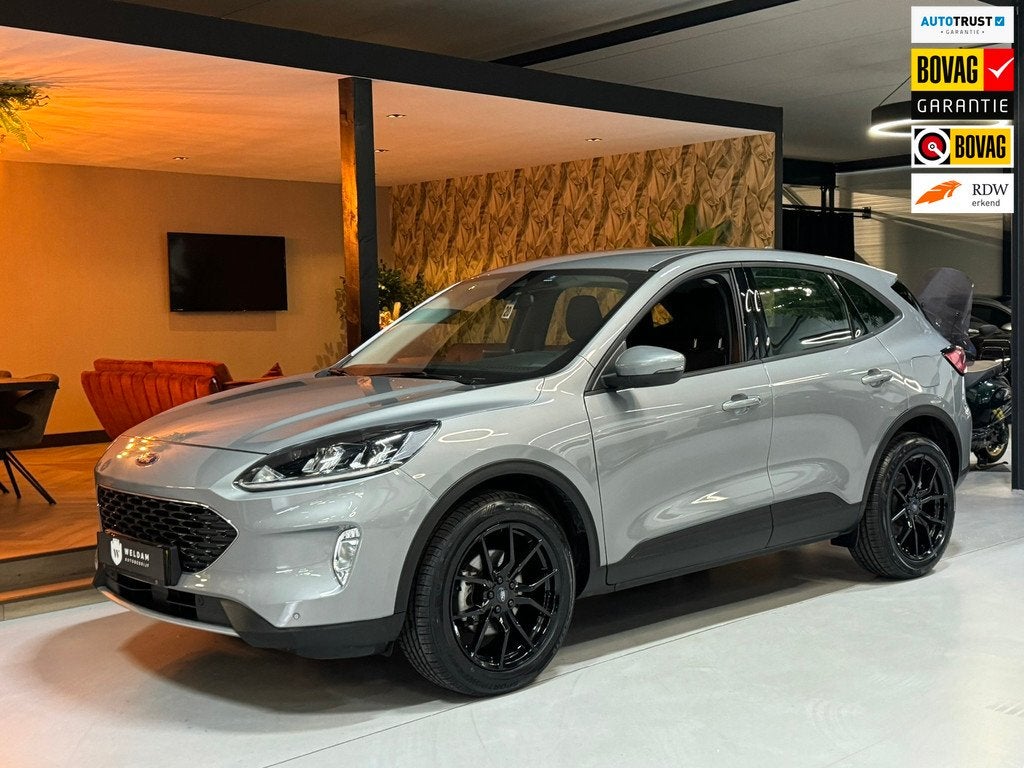 Ford Kuga 1.5 EcoBoost|1.800KG Trekgewicht|CarPlay|Keyless|P, Voorwielaandrijving, Gebruikt, Bedrijf, Handgeschakeld