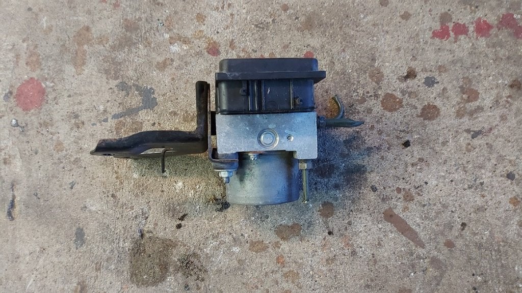 ABS pomp Peugeot 107 uit 2006, Ophalen of Verzenden