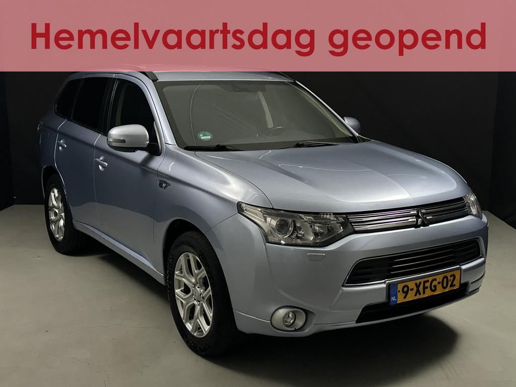 Mitsubishi Outlander 2.0 PHEV Executive Edition *Hybride Aut, Automaat, 4 cilinders, Blauw, Vierwielaandrijving