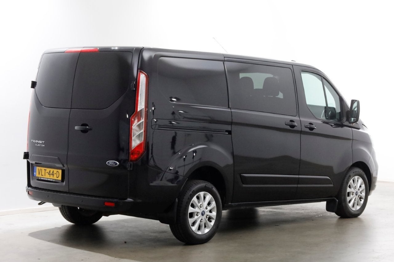 Ford Transit Custom 2.0 TDCI 130pk L1H1 Automaat D.C. Limite, Auto's, Euro 6, 4 cilinders, Zwart, Bedrijf