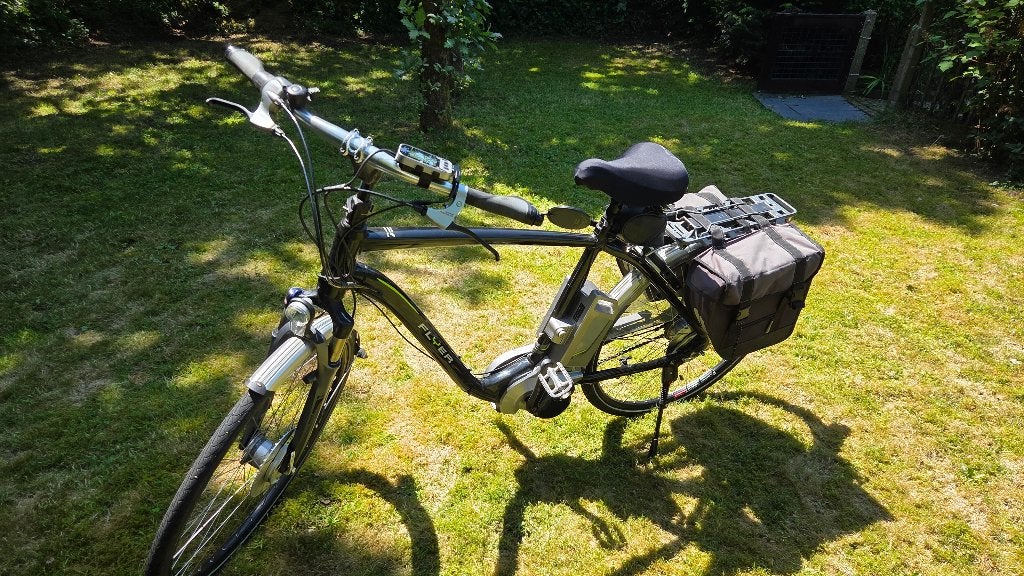 FLYER  ELEKTRISCHE HERENFIETS, Fietsen en Brommers, Fietsen | Heren | Herenfietsen, Versnellingen, Zo goed als nieuw, Schijfrem
