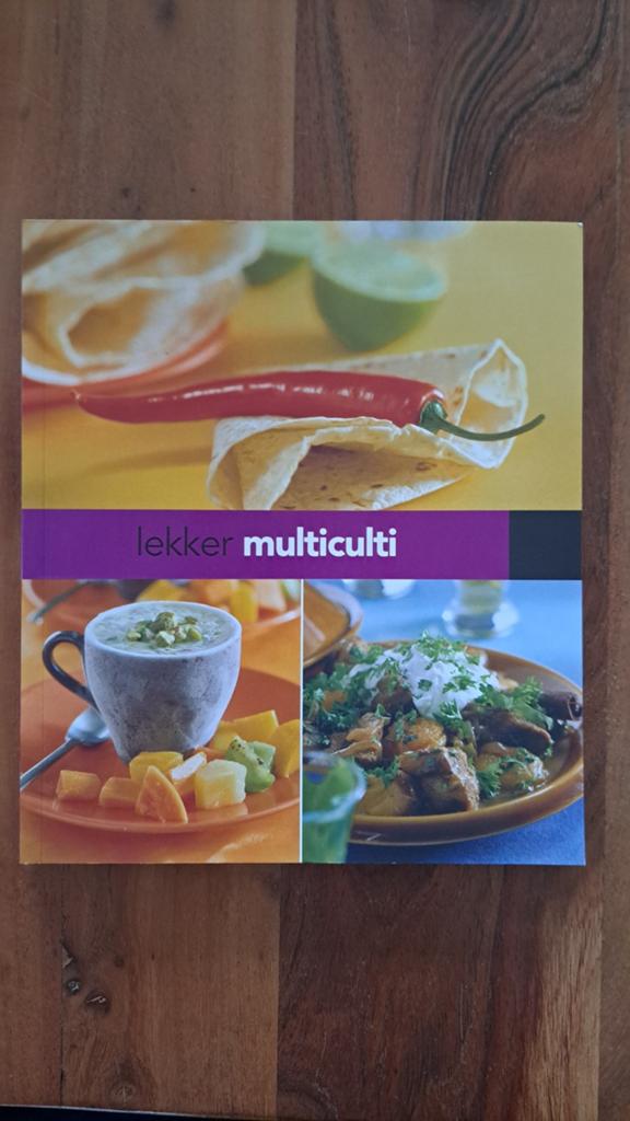 Lekker Multiculti Kookboek - Wereldse Recepten, Onbekend, Zo goed als nieuw, Overige gebieden, Tapas, Hapjes en Dim Sum