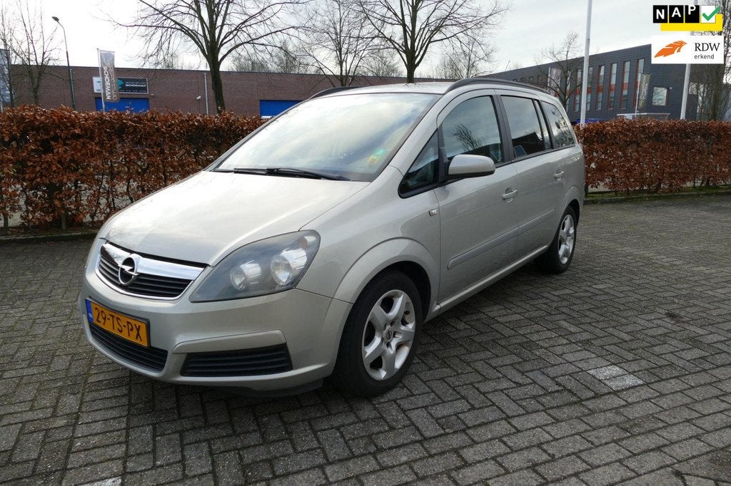 Opel Zafira 1.8 Enjoy apk 16-01-2027 Airco HANDEL OF EXPORT!, Auto's, Opel, Stof, Gebruikt, Zwart, 4 cilinders