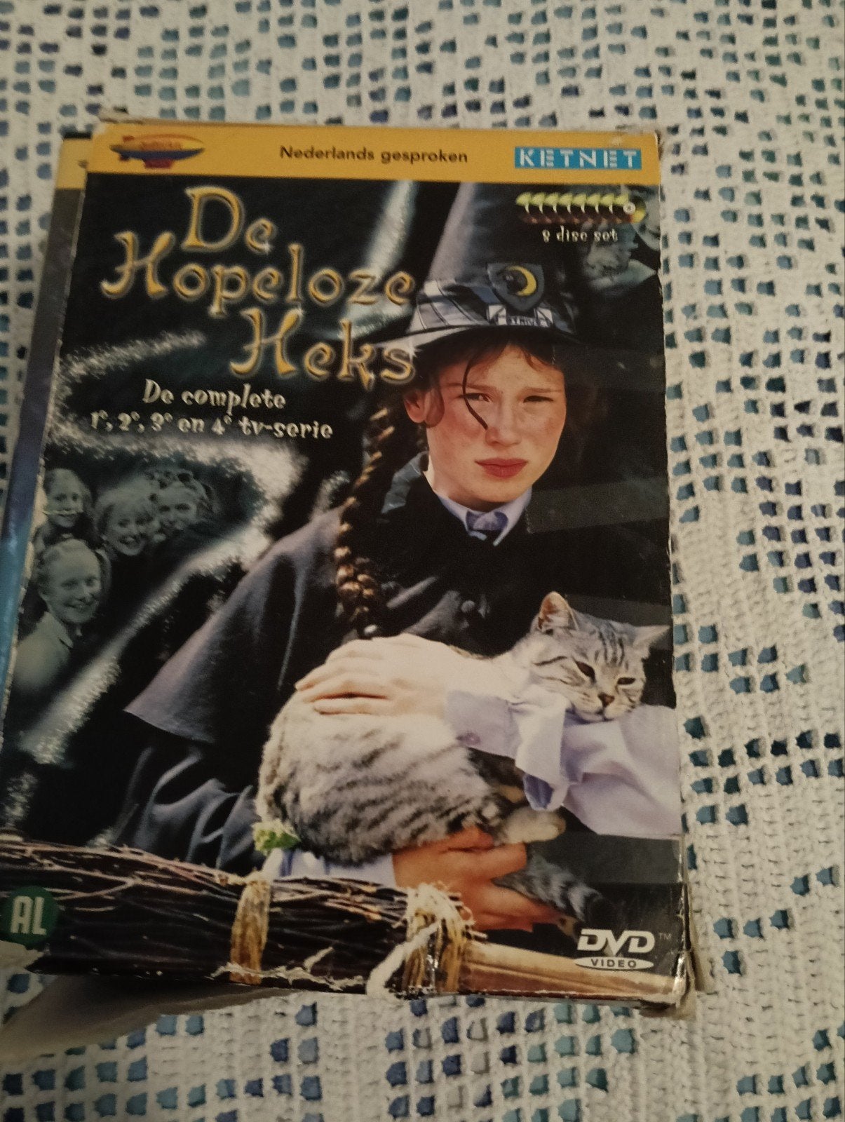 De Hopeloze Heks - Complete TV-serie (8-disc box), Gebruikt, Alle leeftijden, Tv-serie, Familie