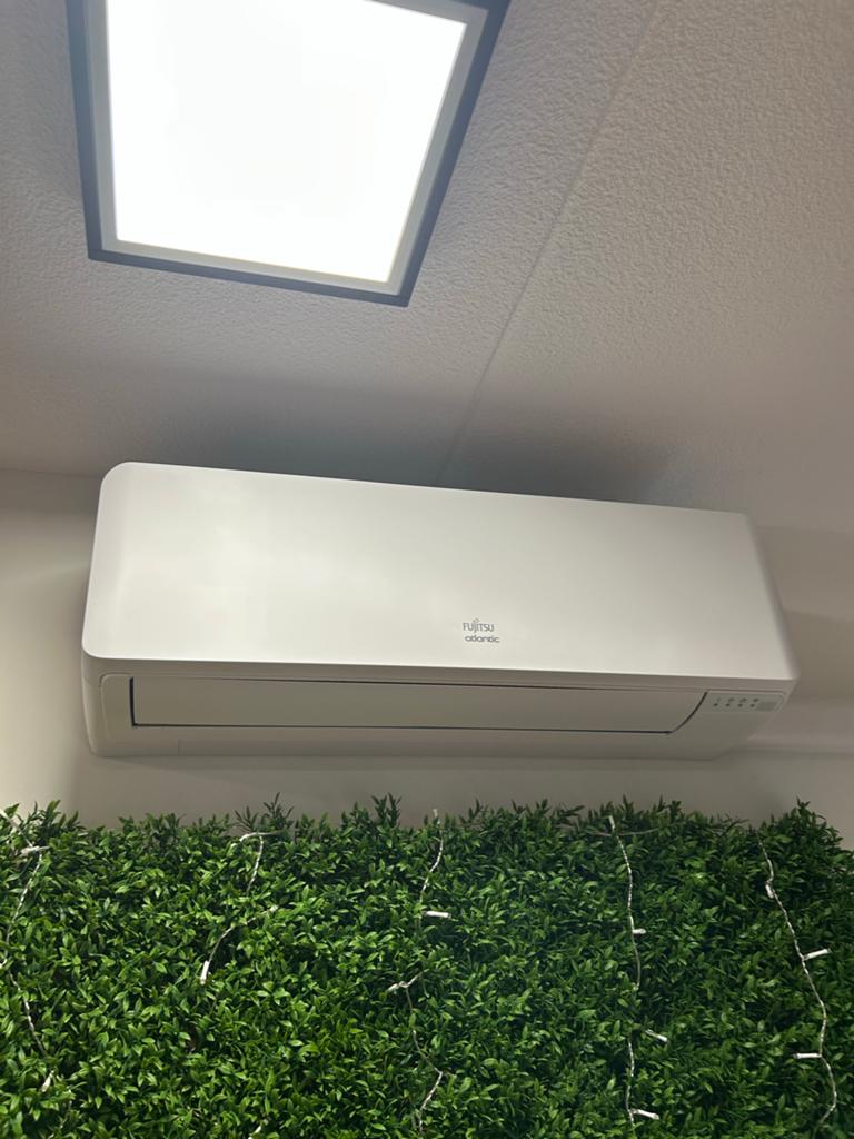 Zo goed als nieuwe Fujitsu Atlantic airco’s, Ophalen, 3 snelheden of meer, Zo goed als nieuw, Koelen en Ontvochtigen