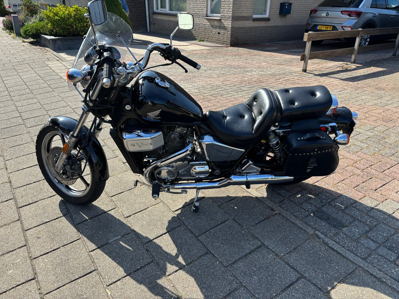 Honda Shadow VT700 CC  Chopper - Klaar voor de weg!, Motoren, 700 cc, 2 cilinders, Chopper, Meer dan 35 kW
