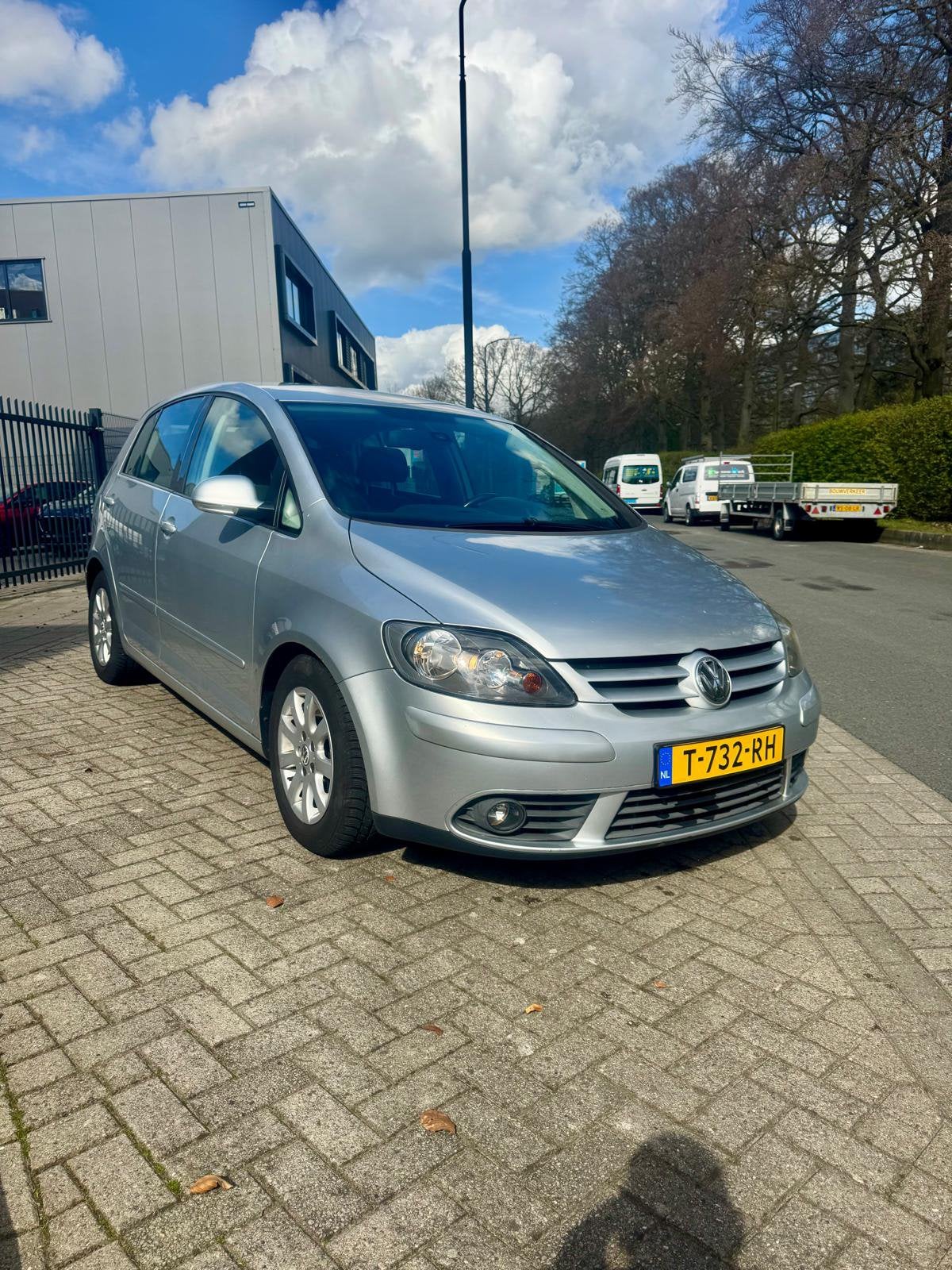 Volkswagen 2005 Grijs, 690 kg, 115 pk, Particulier, 1293 kg