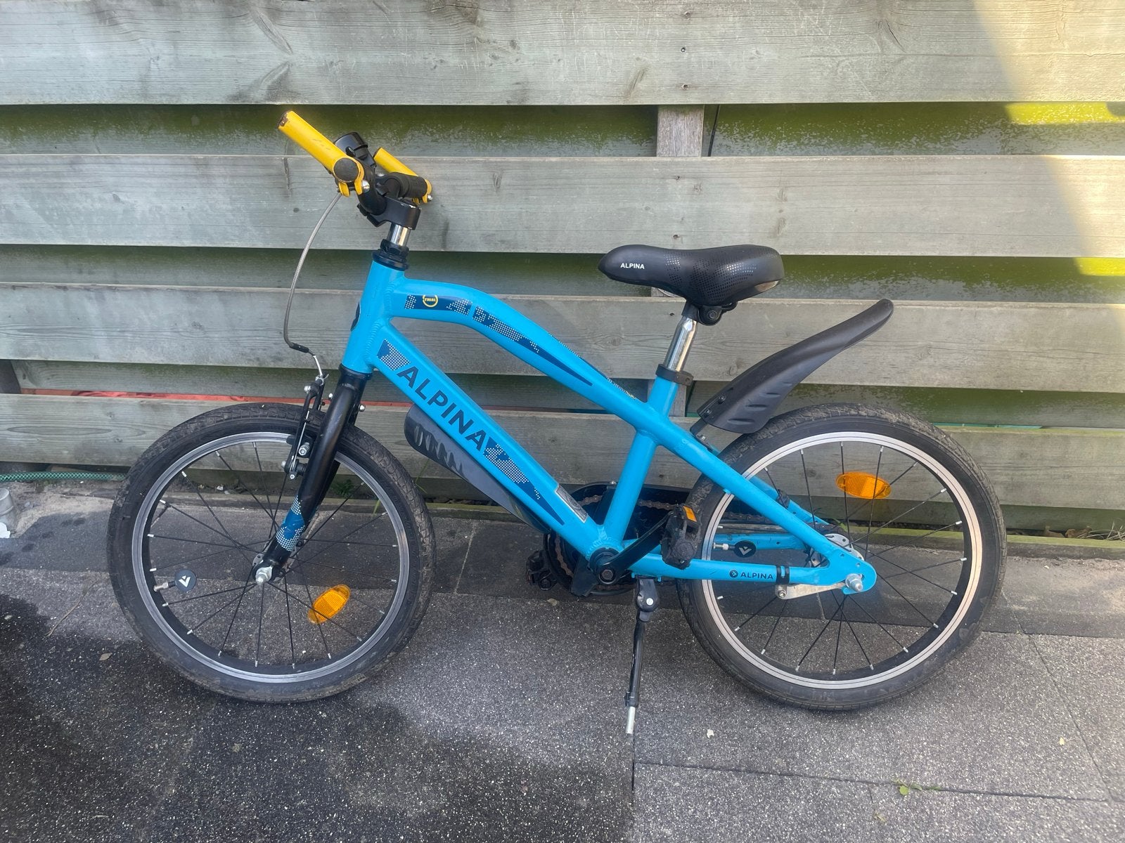 Alpina kinderfiets 16 inch - klaar voor een nieuwe ronde, Ophalen, Zo goed als nieuw, 16 tot 20 inch