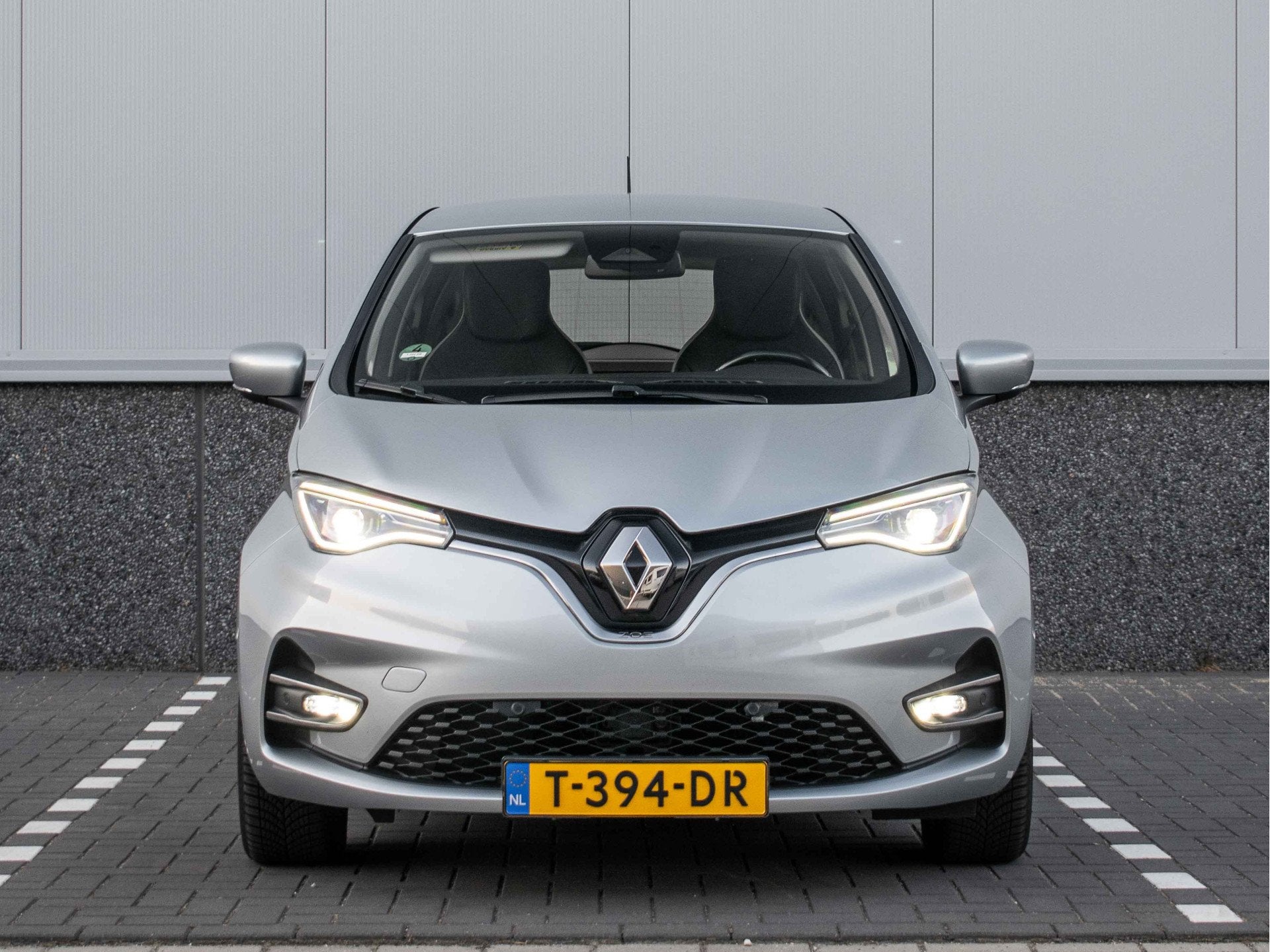 Renault ZOE R135 Intens 52 kWh KoopAccu | Snellader | 92 SOH, 136 pk, Gebruikt, Zwart, Leder en Stof