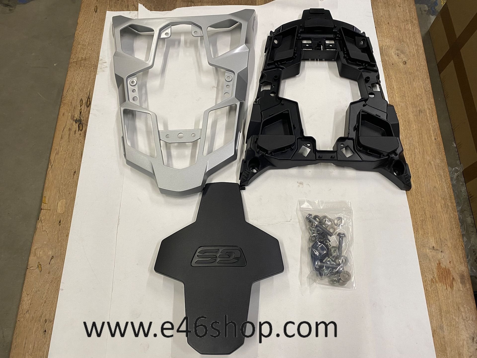 BAGAGE PLAAT BUDDYSEAT R1200GS R1250GS OE 77448523742, -, -, Nieuw, Ophalen of Verzenden