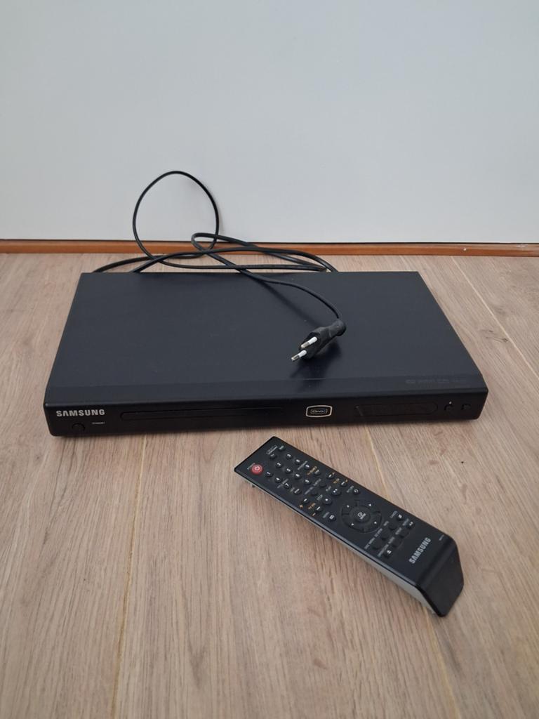 Samsung, nette Dvd speler, weinig speeluren., Ophalen, Gebruikt, Dvd-speler, Samsung