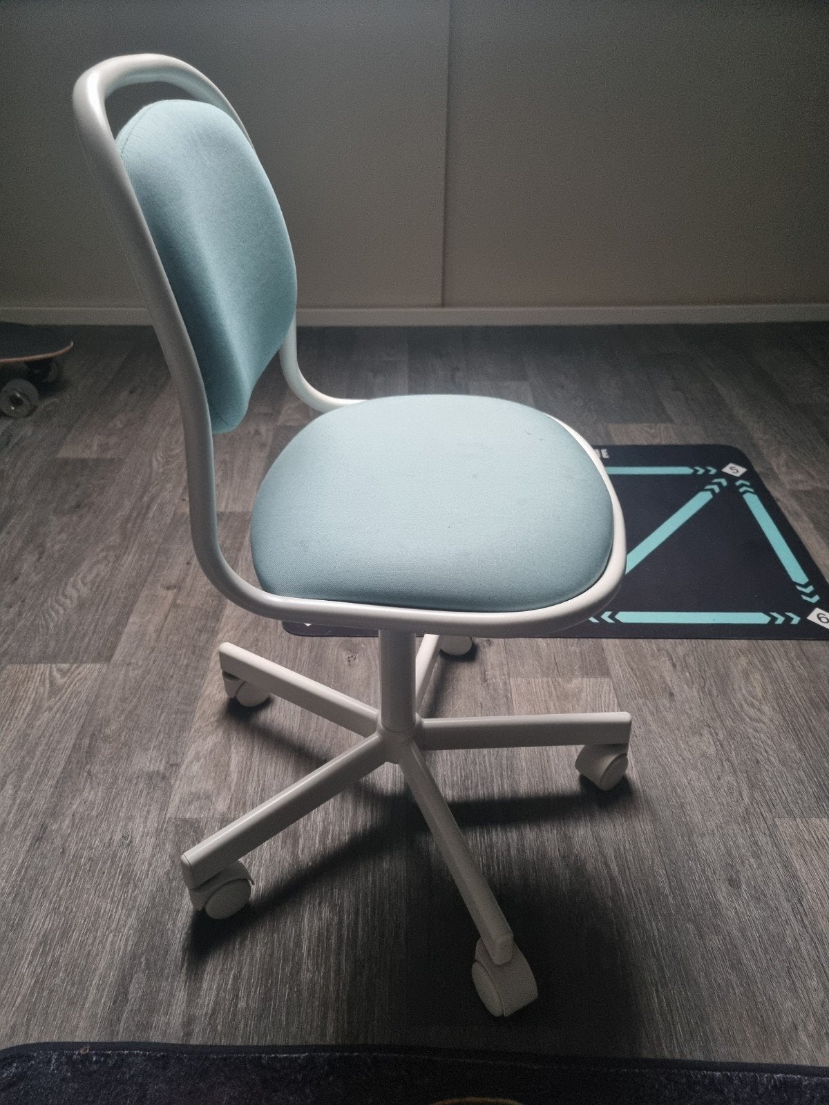 ikea kinder bureaustoel, Ophalen, Gebruikt, Blauw