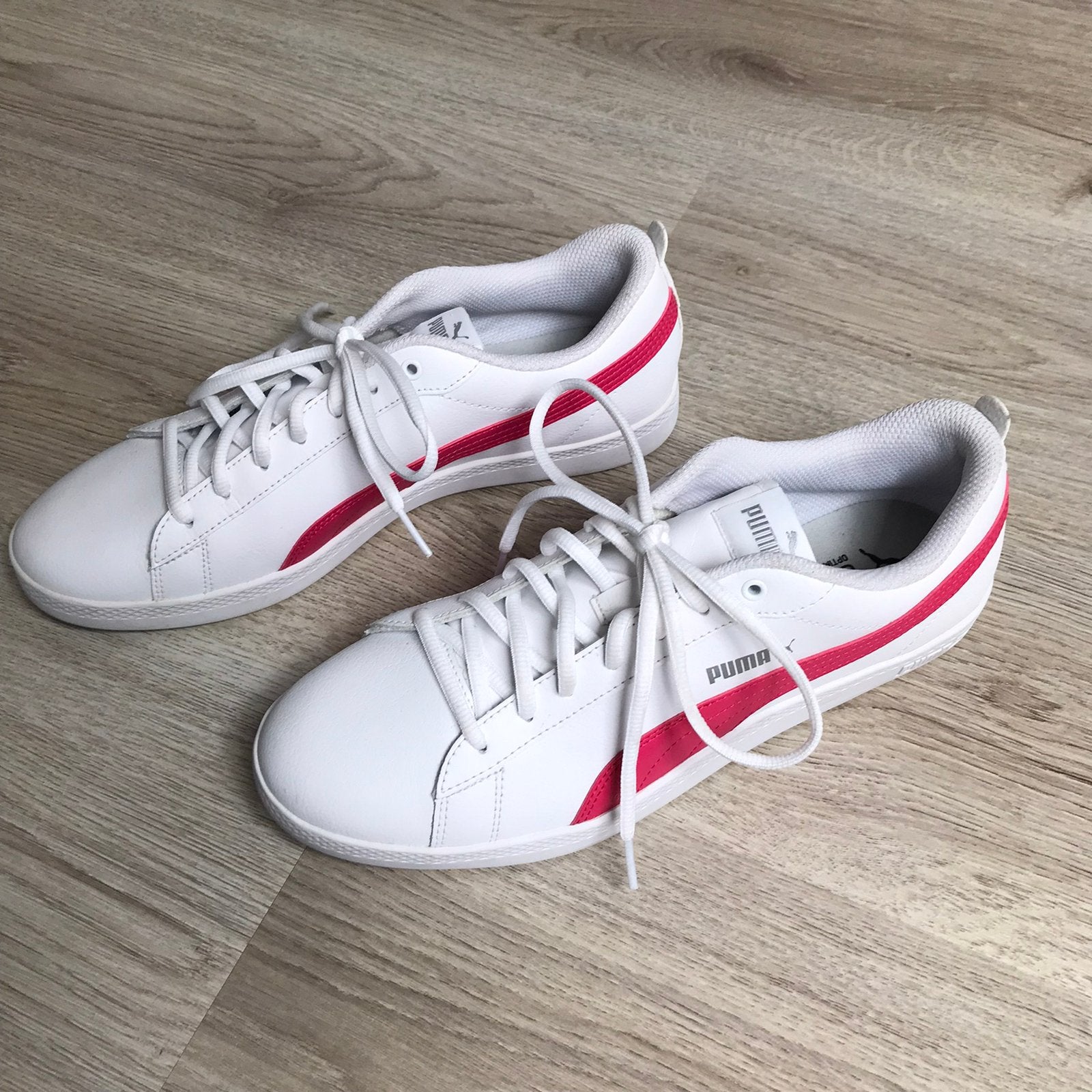 Puma sneakers, Wit, Ophalen of Verzenden, Sneakers of Gympen, Zo goed als nieuw