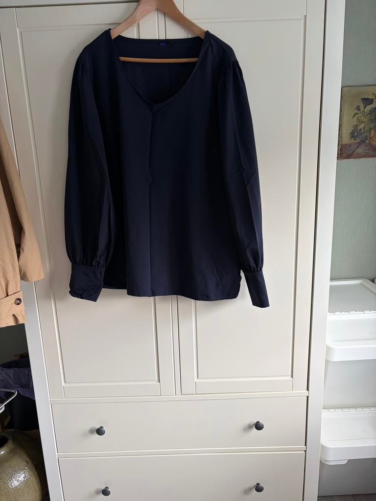 Donkerblauwe Travelstof Blouse Maat 50 - M Appele, Ophalen of Verzenden, Zo goed als nieuw, Maat 46/48 (XL) of groter, Blauw