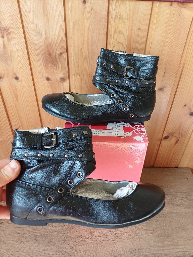 Hele mooie schoenen/ballerina/sandaal mt 36 Claudia Ghizzani, ., Zwart, Zo goed als nieuw, .
