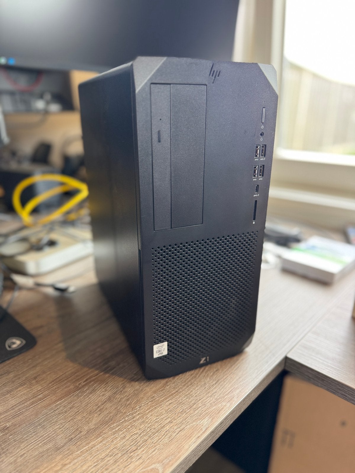 HP Z1 Entry Tower G6, Ophalen, 256 GB, 2 tot 3 Ghz, Zo goed als nieuw
