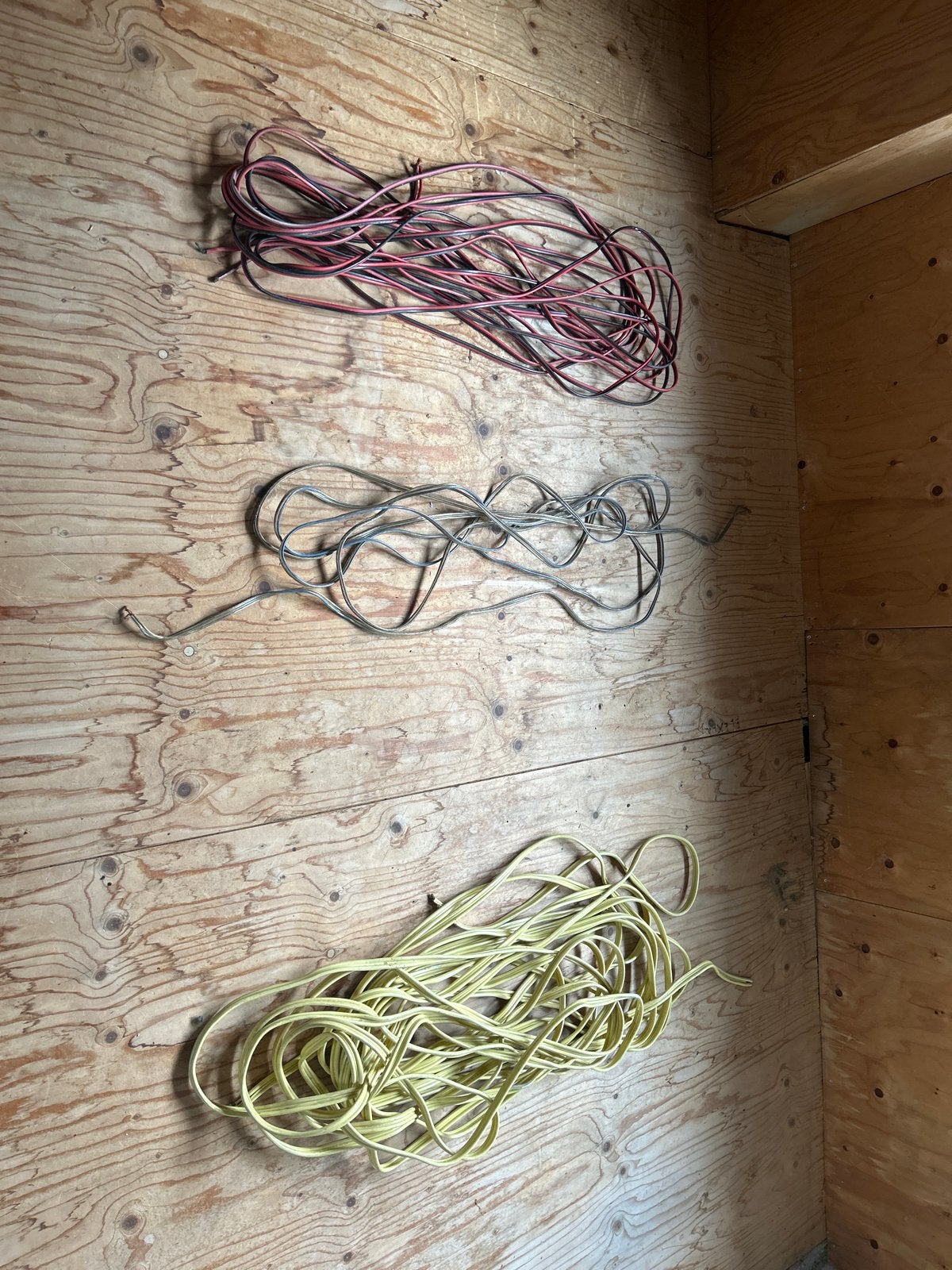 Diverse luidsprekerkabels - Van den Hul, rood/zwart, geel, Audio, Tv en Foto, Audiokabels en Televisiekabels, Gebruikt, Luidsprekerkabel