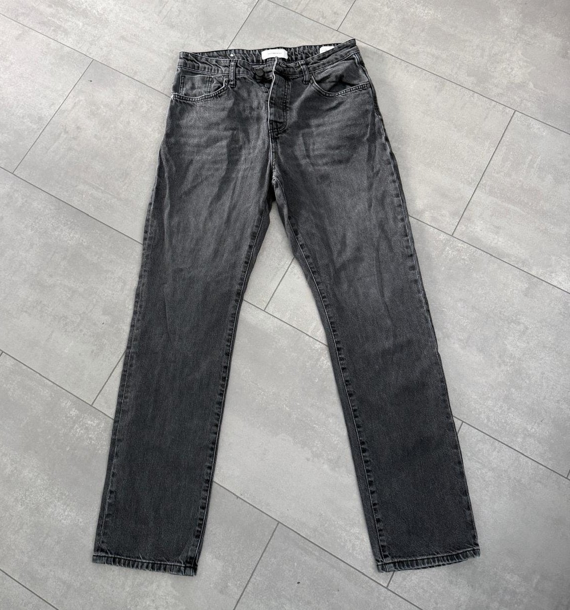 Daily Aesthetikz Daz/Dash Straight Denim Jeans W32/L34, Kleding | Heren, Verzenden, Zo goed als nieuw, Grijs, W32 (confectie 46) of kleiner