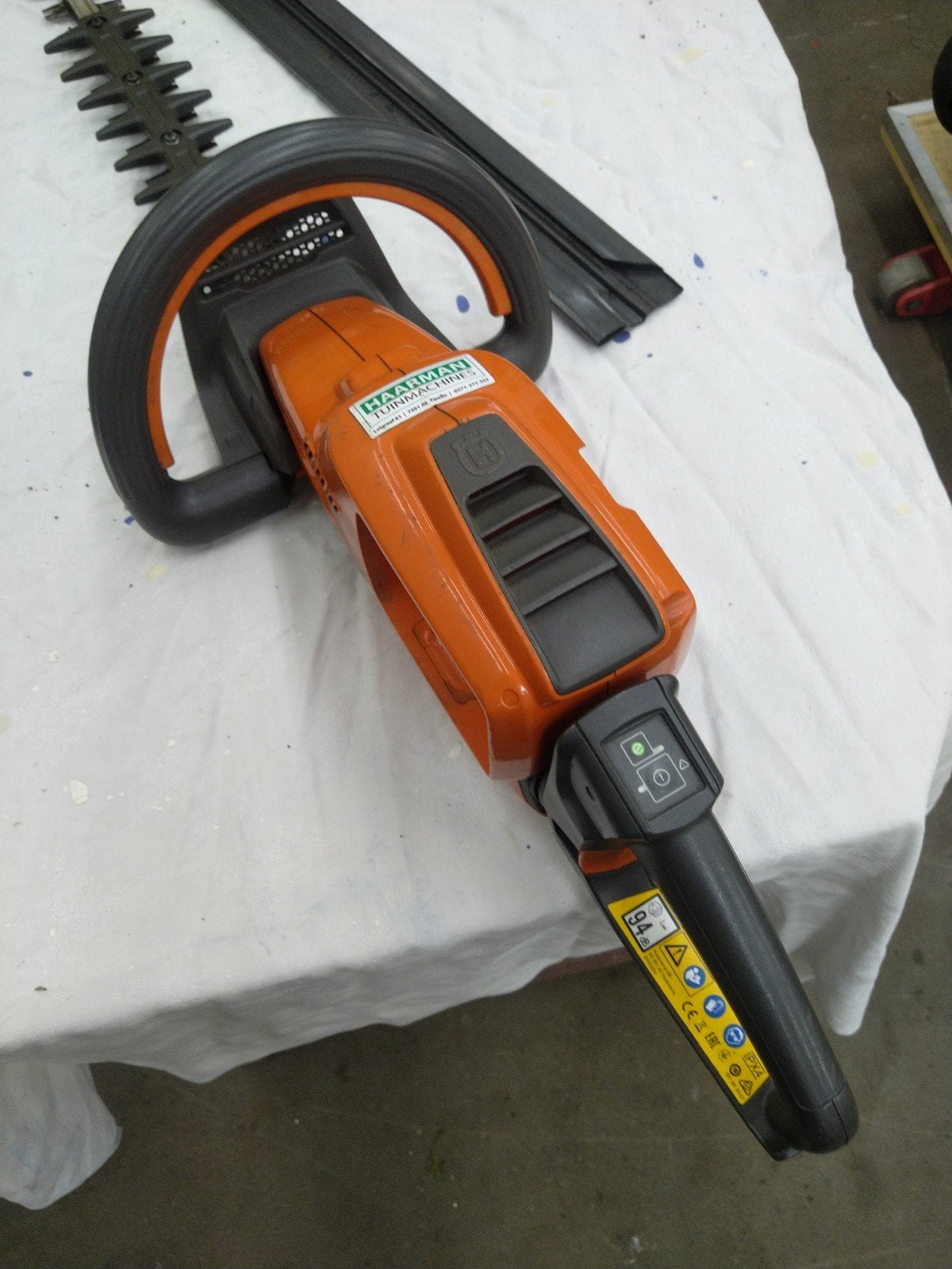 Husqvarna heggenschaar, Ophalen, Gebruikt, Accu