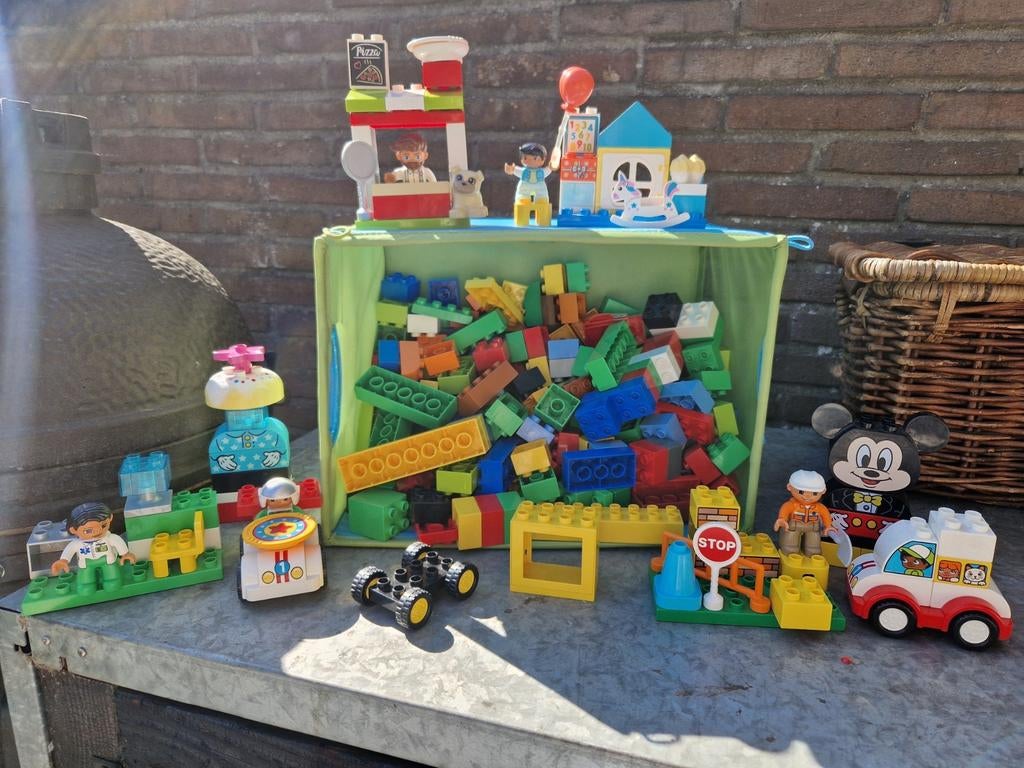 2kg LEGO Duplo mix met figuren en speciale stenen, Kinderen en Baby's, Speelgoed | Duplo en Lego, Gebruikt, Ophalen of Verzenden