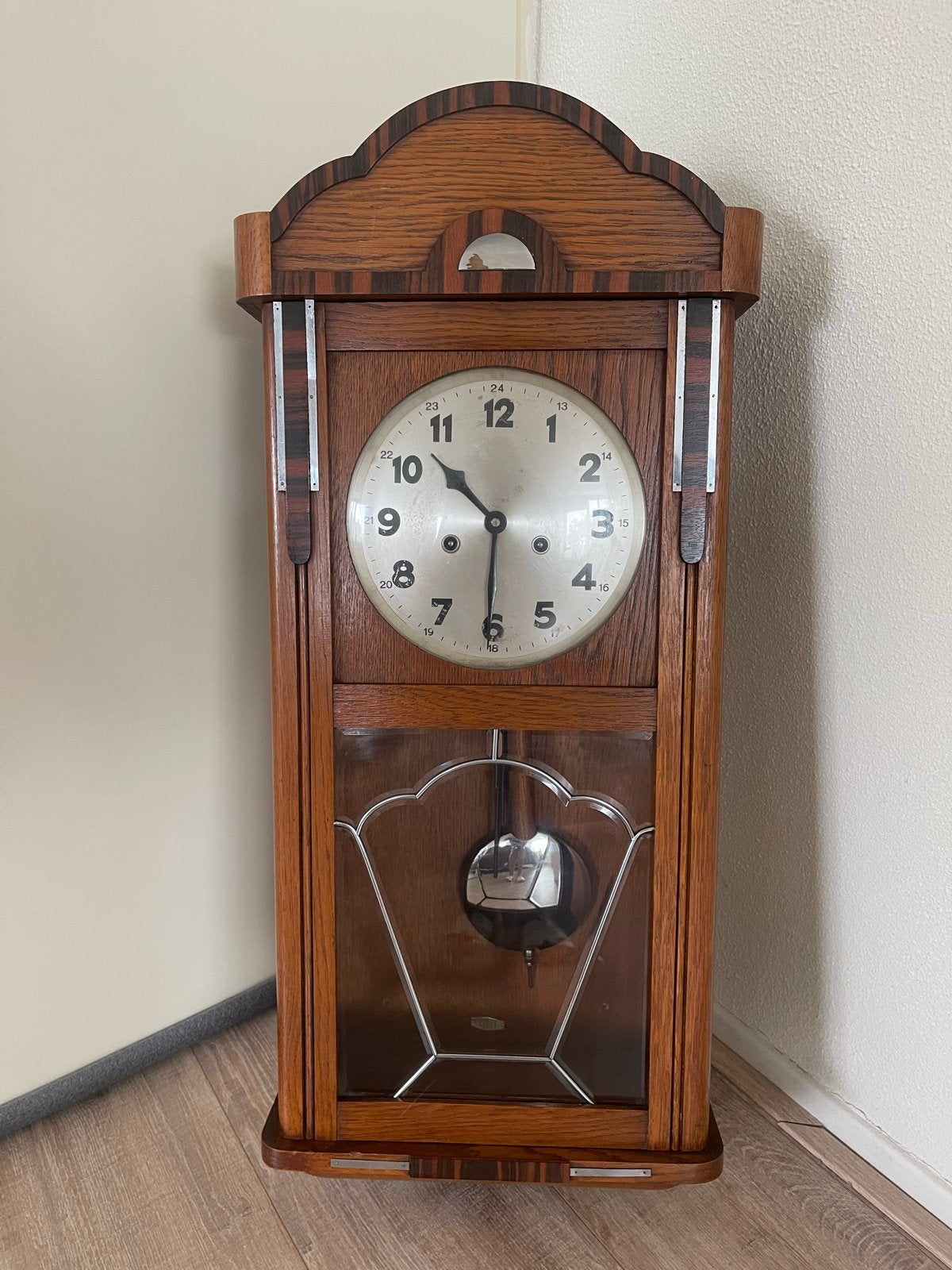 Antieke Wandklok met Slinger - Hout, Antiek en Kunst, Ophalen of Verzenden