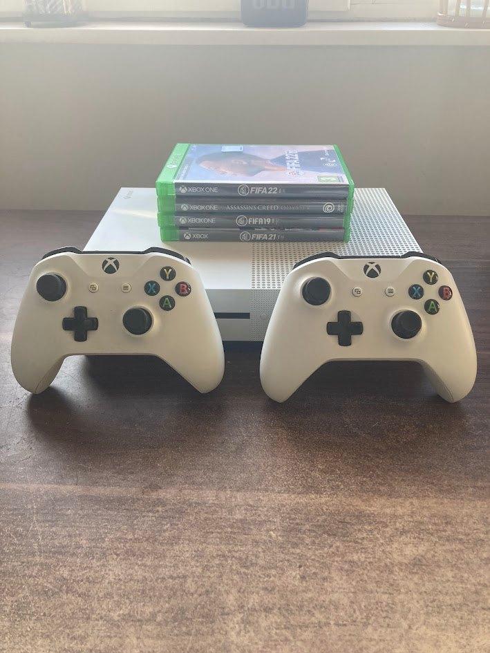 Xbox One S, Spelcomputers en Games, Ophalen, Zo goed als nieuw