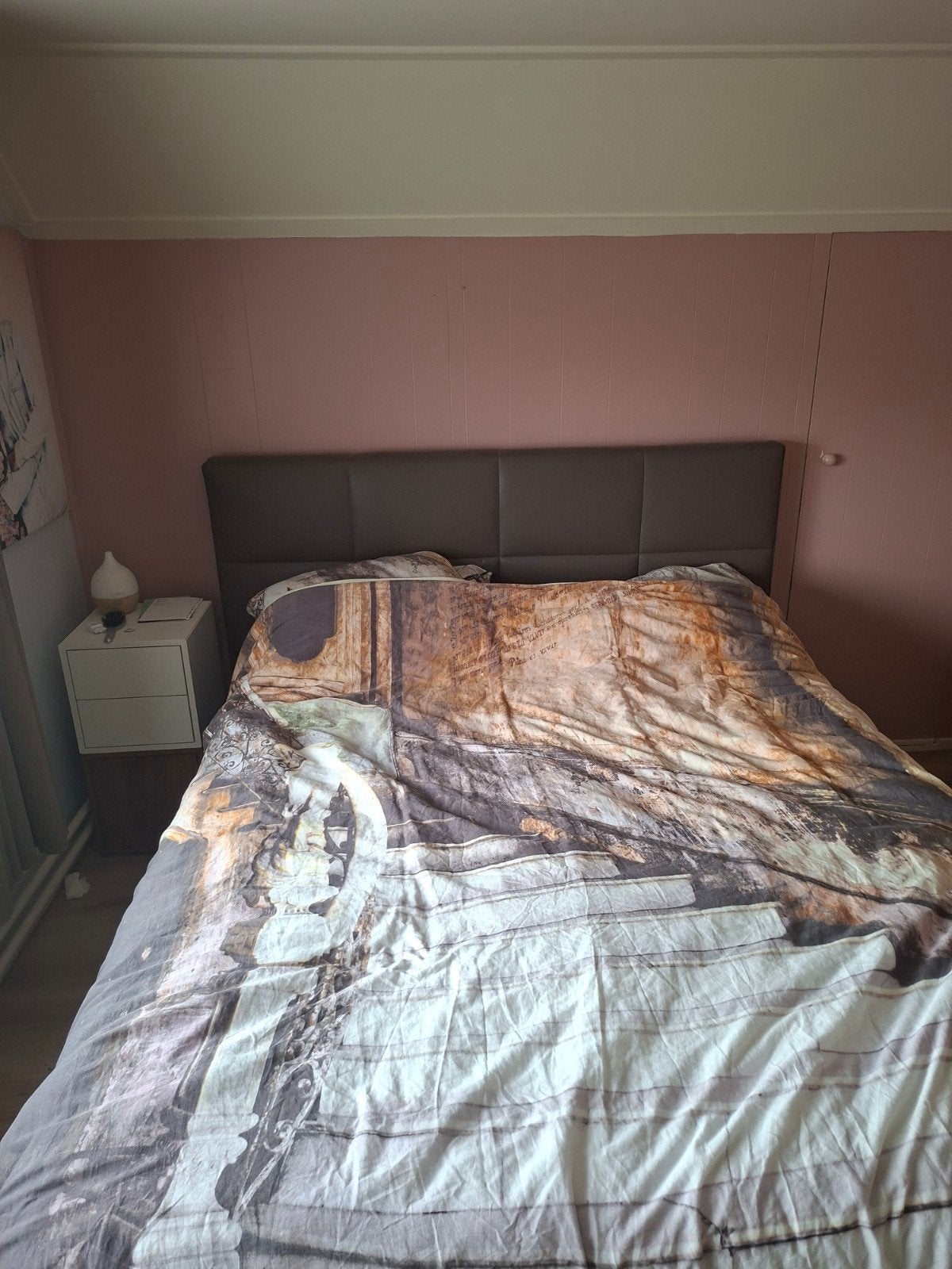Foto 2 van Tweepersoonsbed - boxspring met hoofdbord - merk K