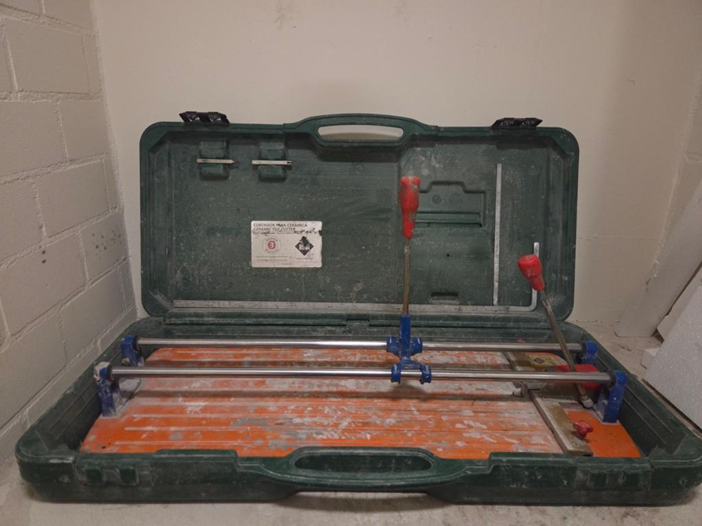 Rubi TS-60 tegelsnijder in prima staat, Ophalen of Verzenden, Gebruikt